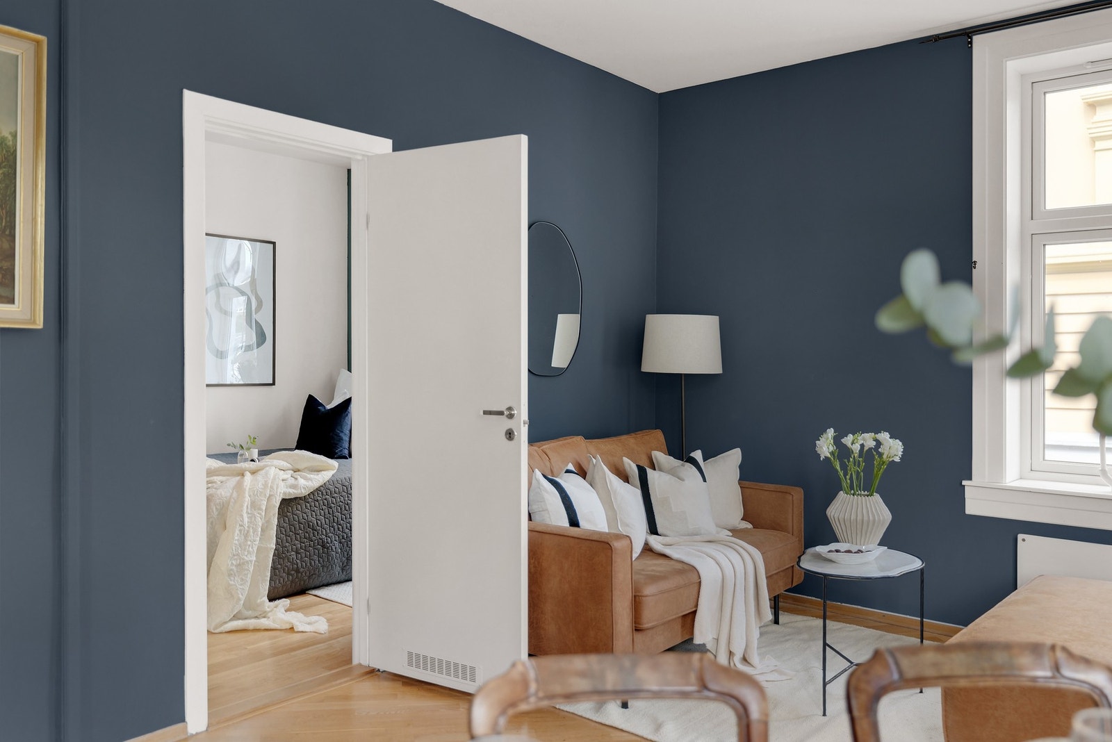 Fra stuen kommer du inn til soverommet. Galleribilde