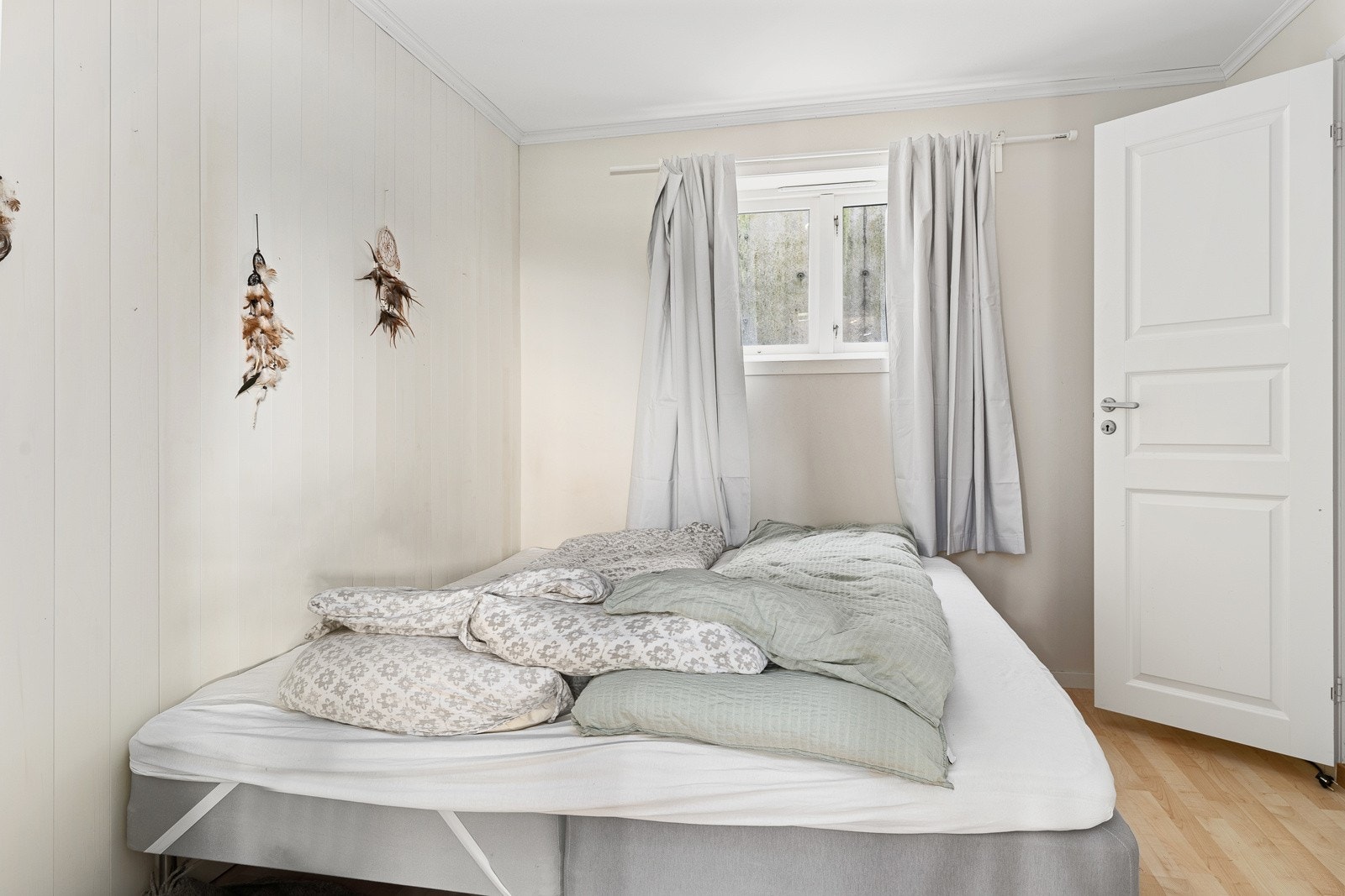 Begge leilighetene har også to soverom hvorav begge er av god størrelse. Galleribilde