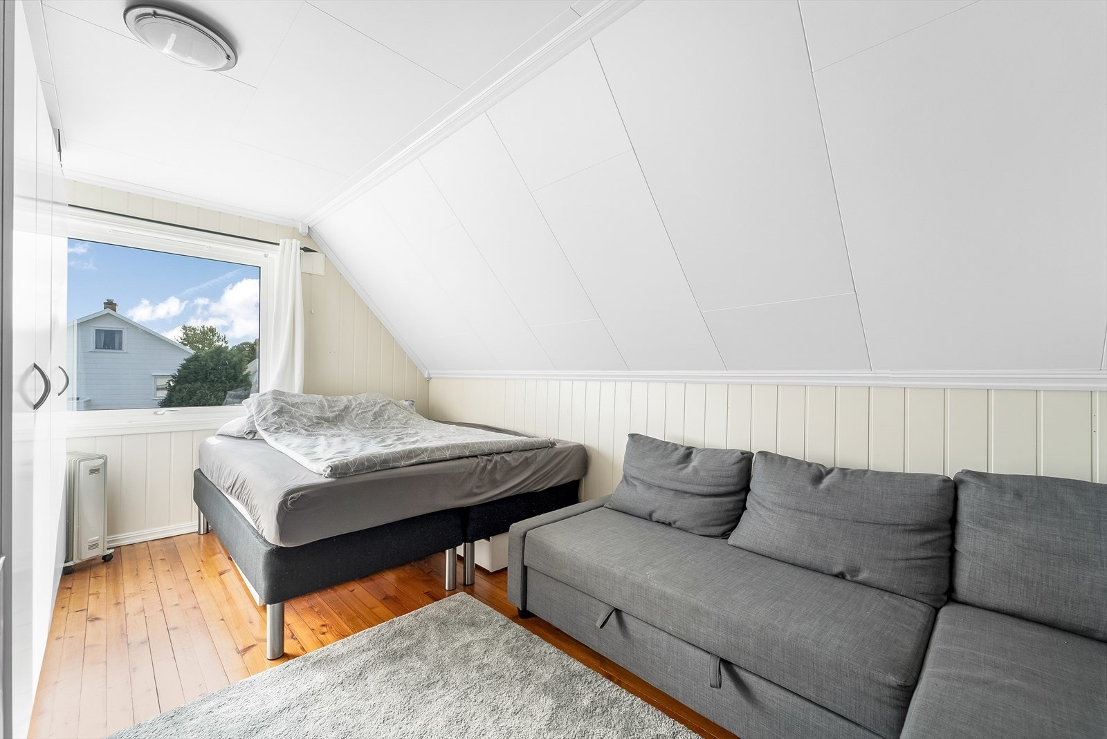 I 2. etasje er det 1 soverom. Galleribilde