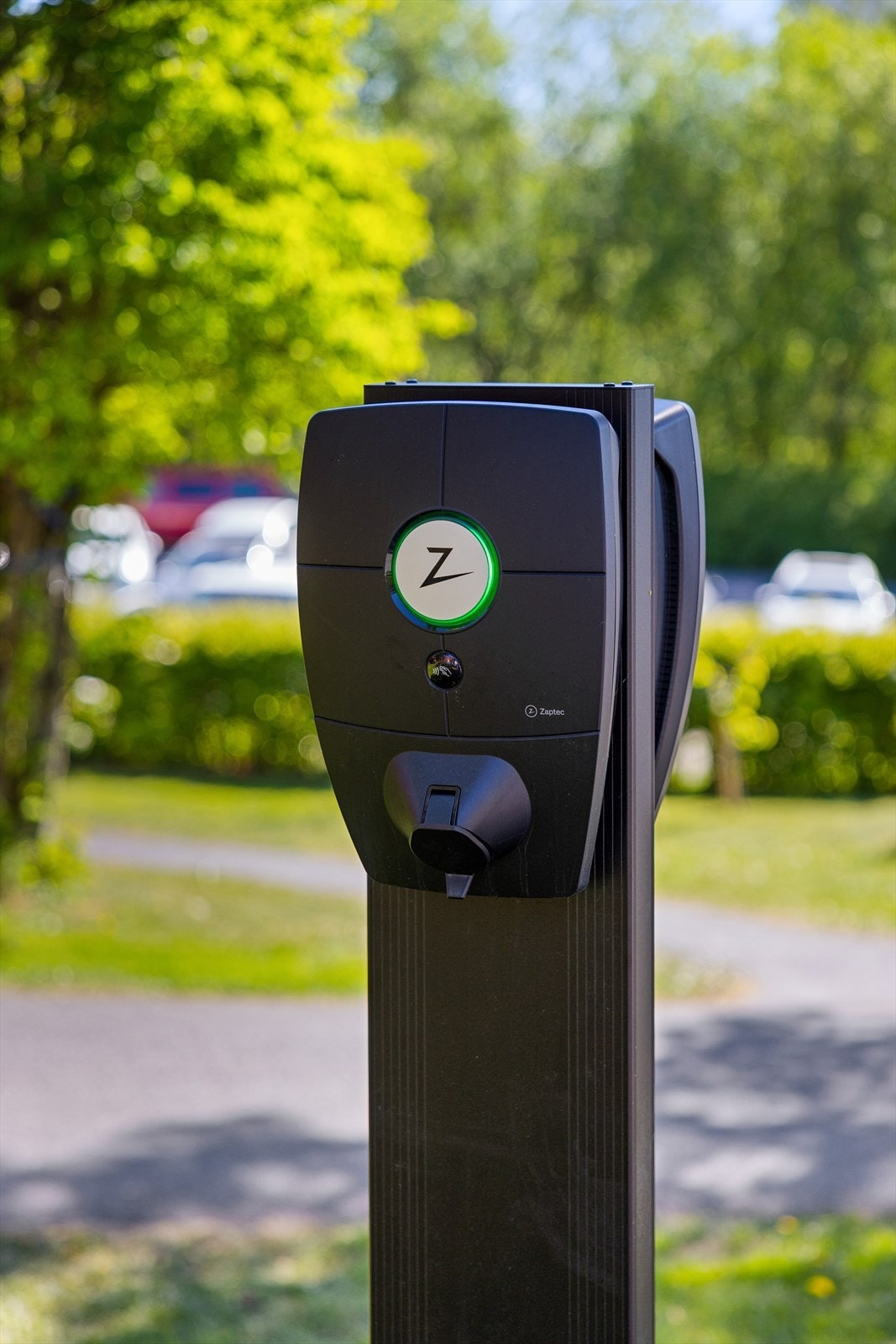 Borettslaget har lademuilighet for EL-bil. Galleribilde