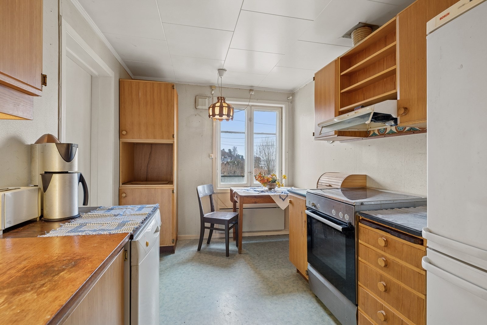 Kjøkkenet ligger adskilt fra stuen. Galleribilde