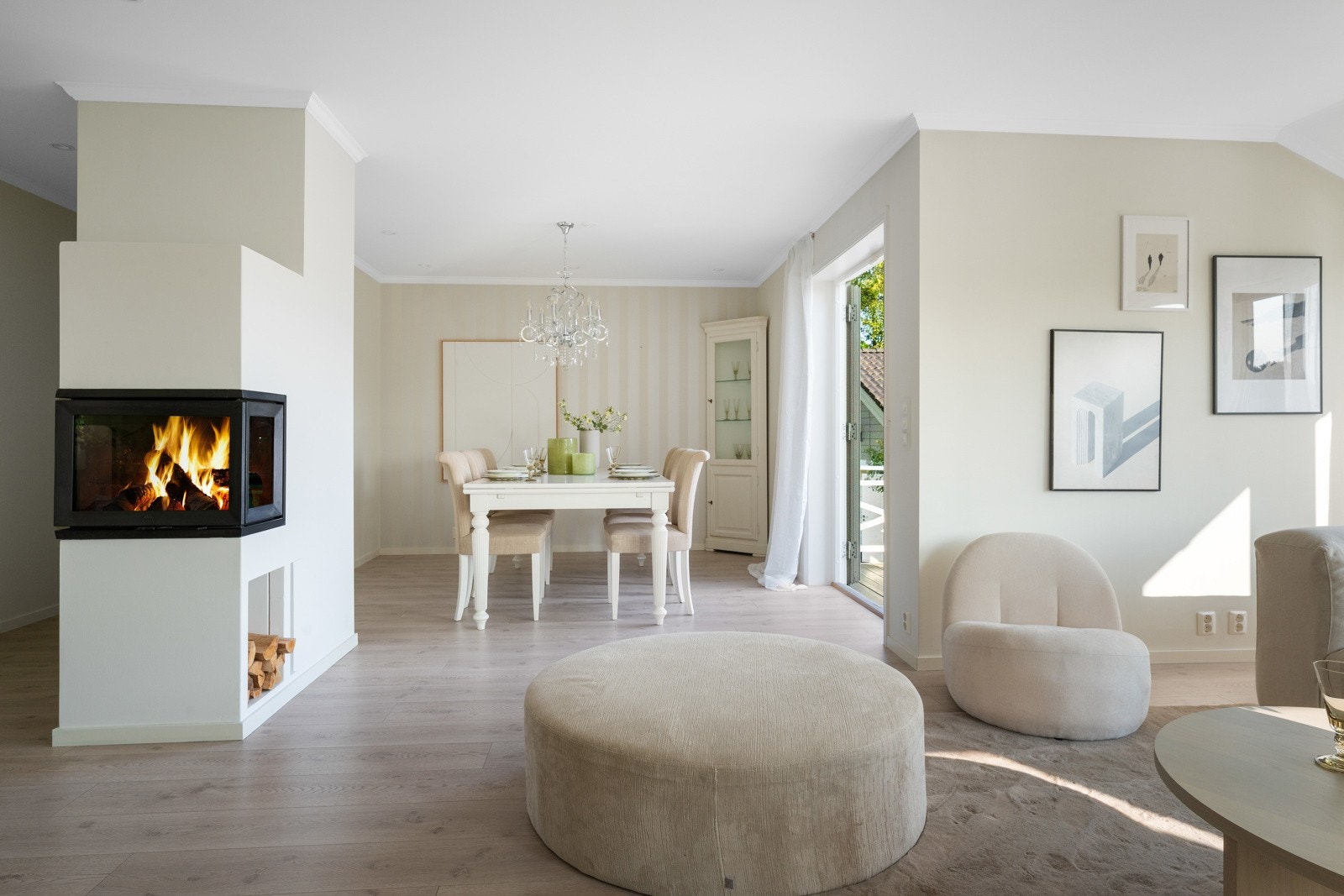 - Koselig peisovn som gir godt med varme, denne ble inntallert i 2016 - Galleribilde