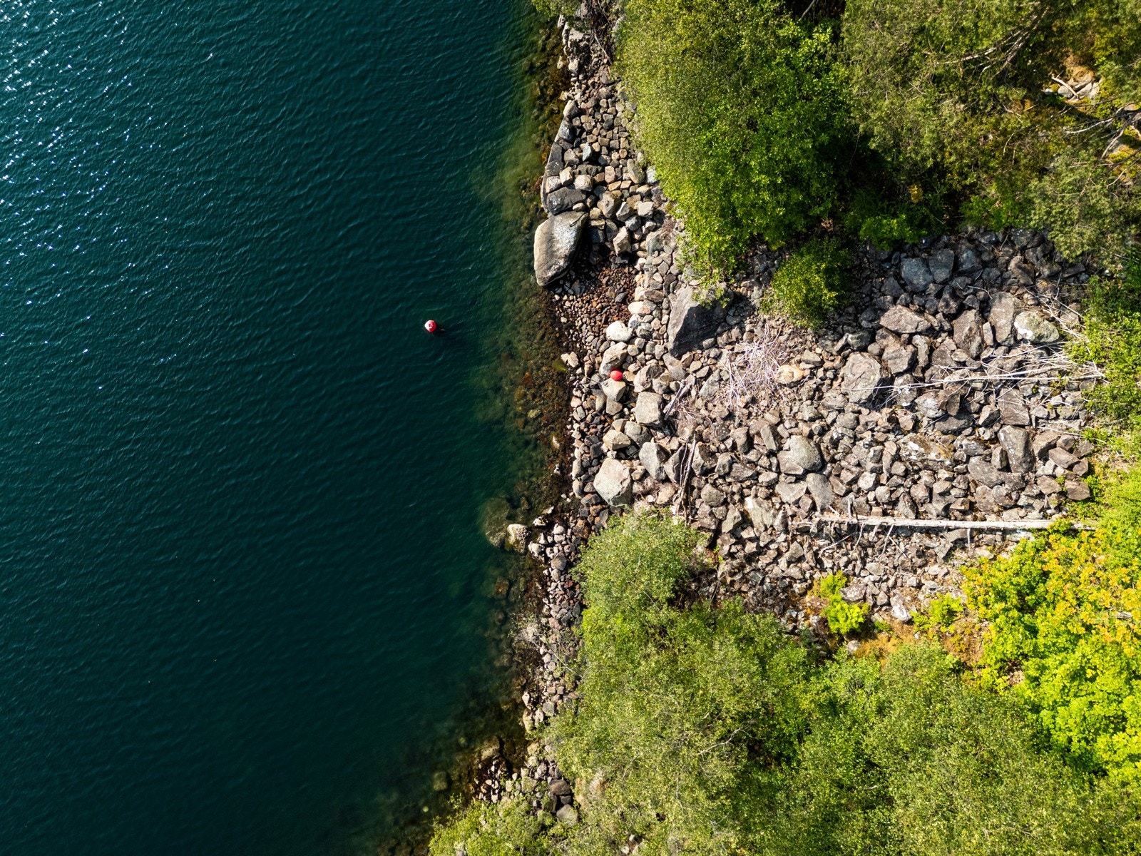 - Tinglyst naustetomt,, her har selger hatt båt i båtfeste - Galleribilde
