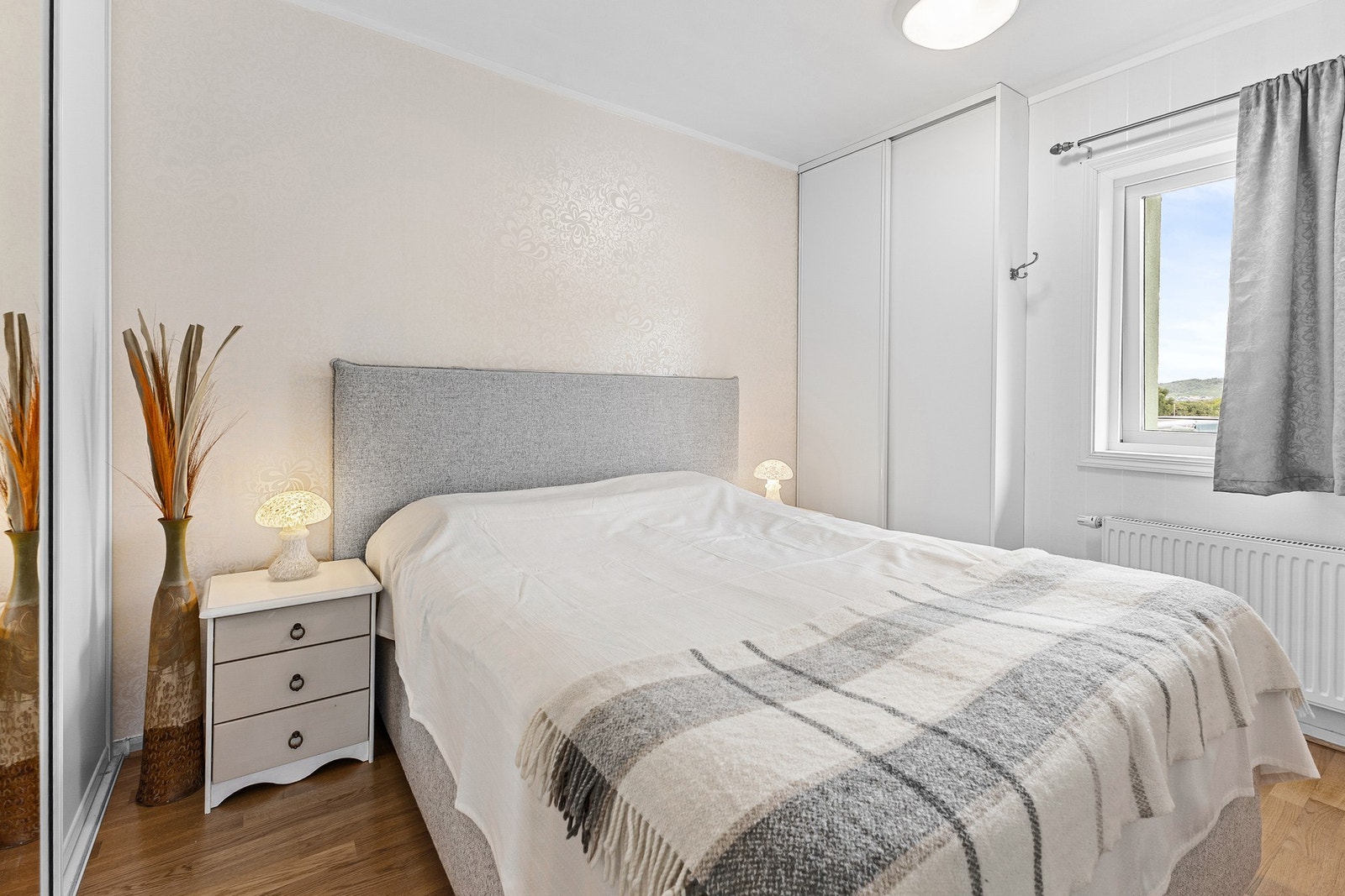 Hovedsoverommet er romslig Galleribilde