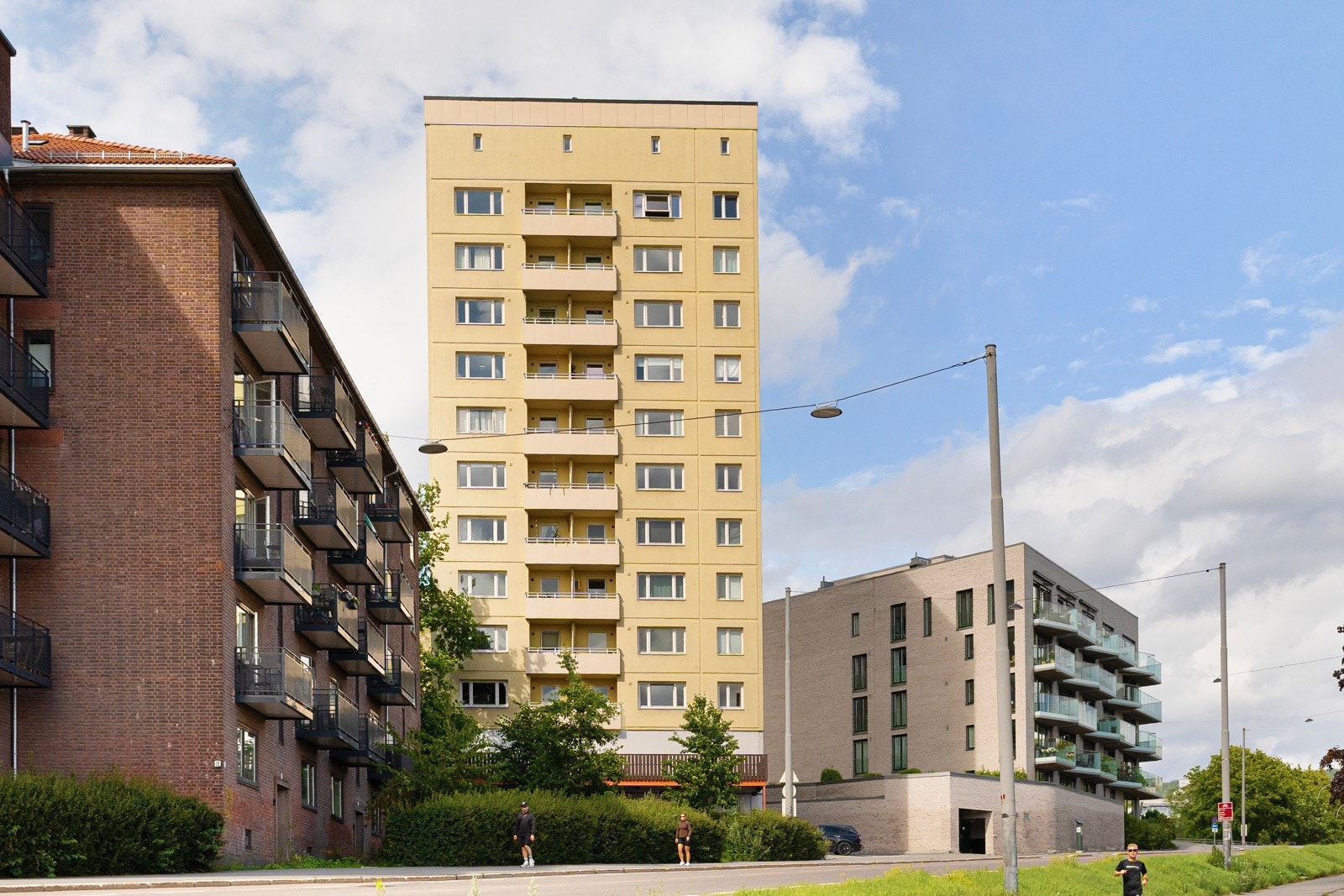 Her bor du naturidyllisk til med Akerselva og flere av Oslos flotteste rekreasjonsområder som nærmeste nabo, samtidig som man bor ultrasentralt med et eldorado av service- og kollektivtilbud rett utenfor døren. Galleribilde