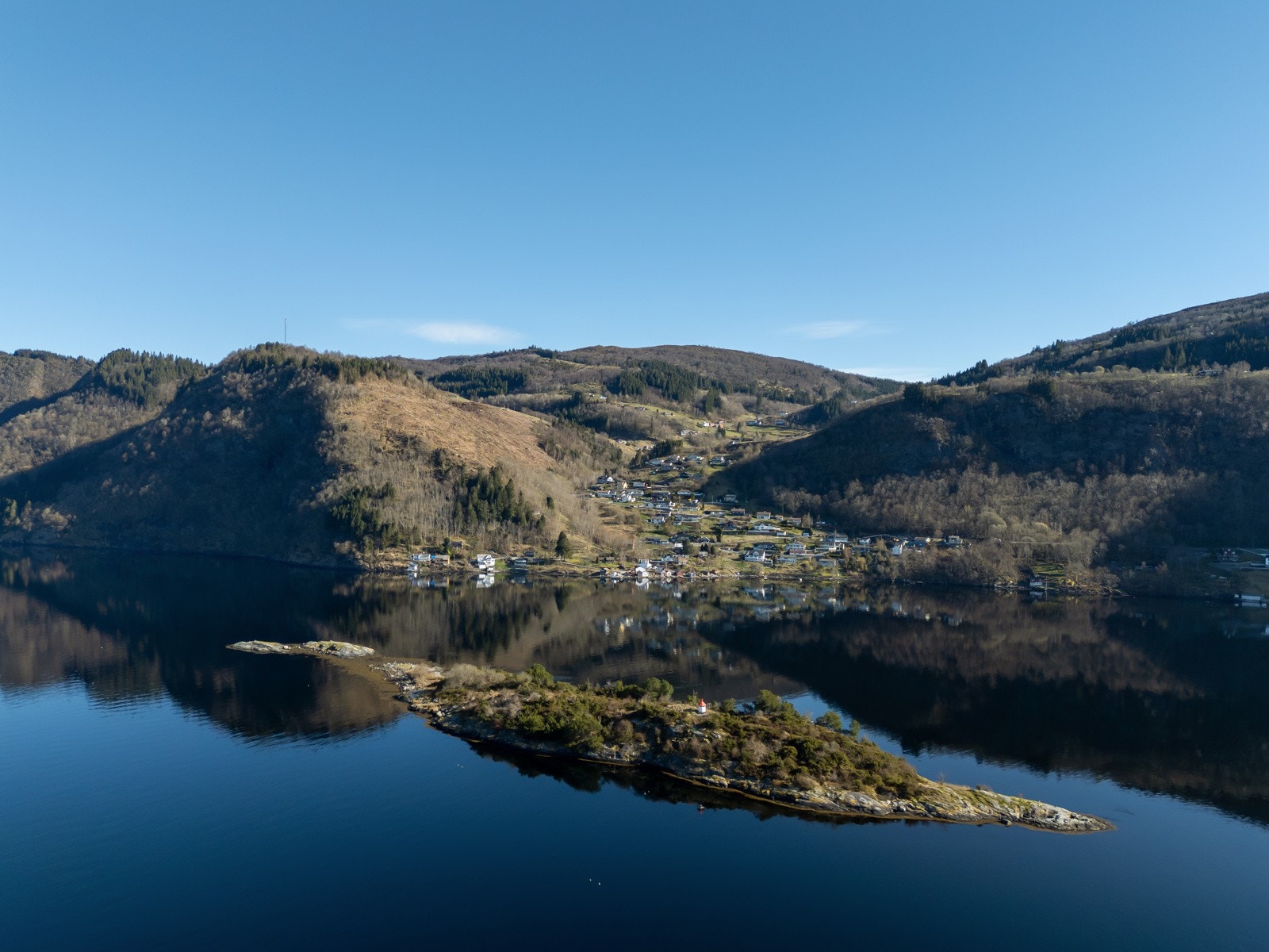 Votløyna mot Votlo Galleribilde