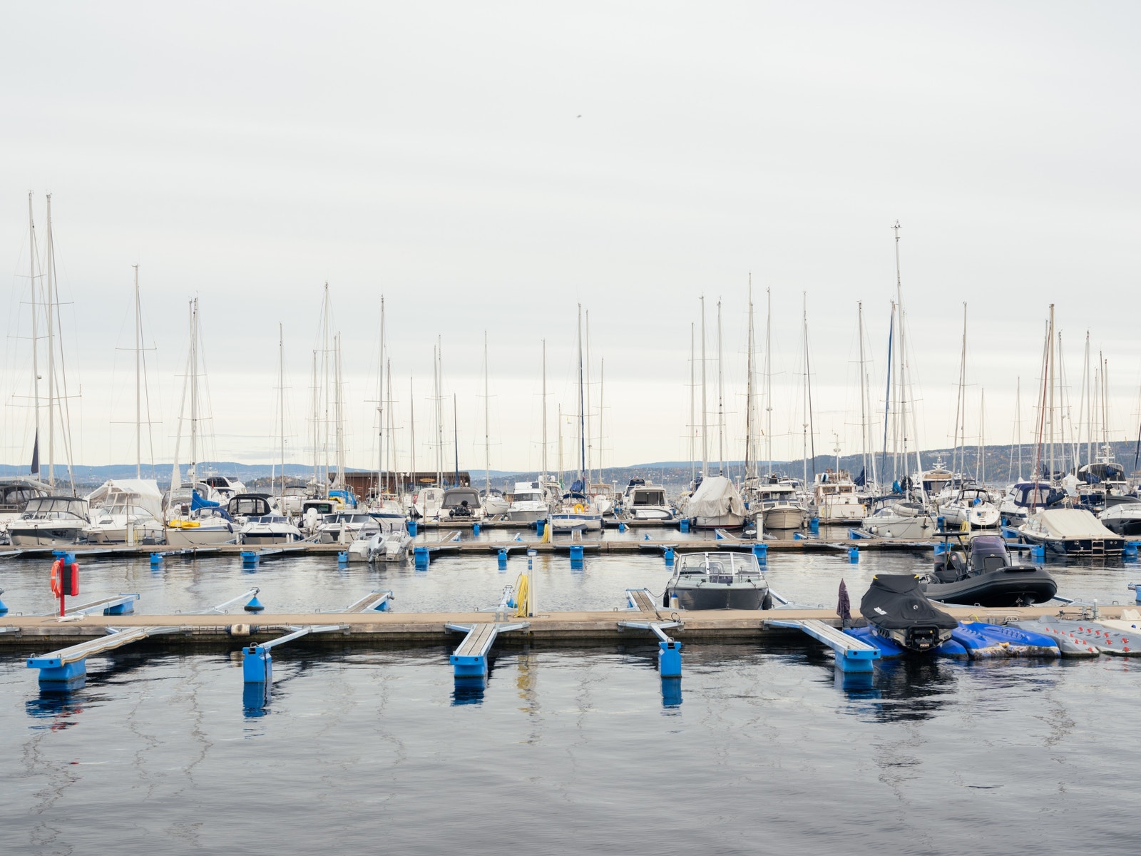 Vakre Leangbukta Galleribilde