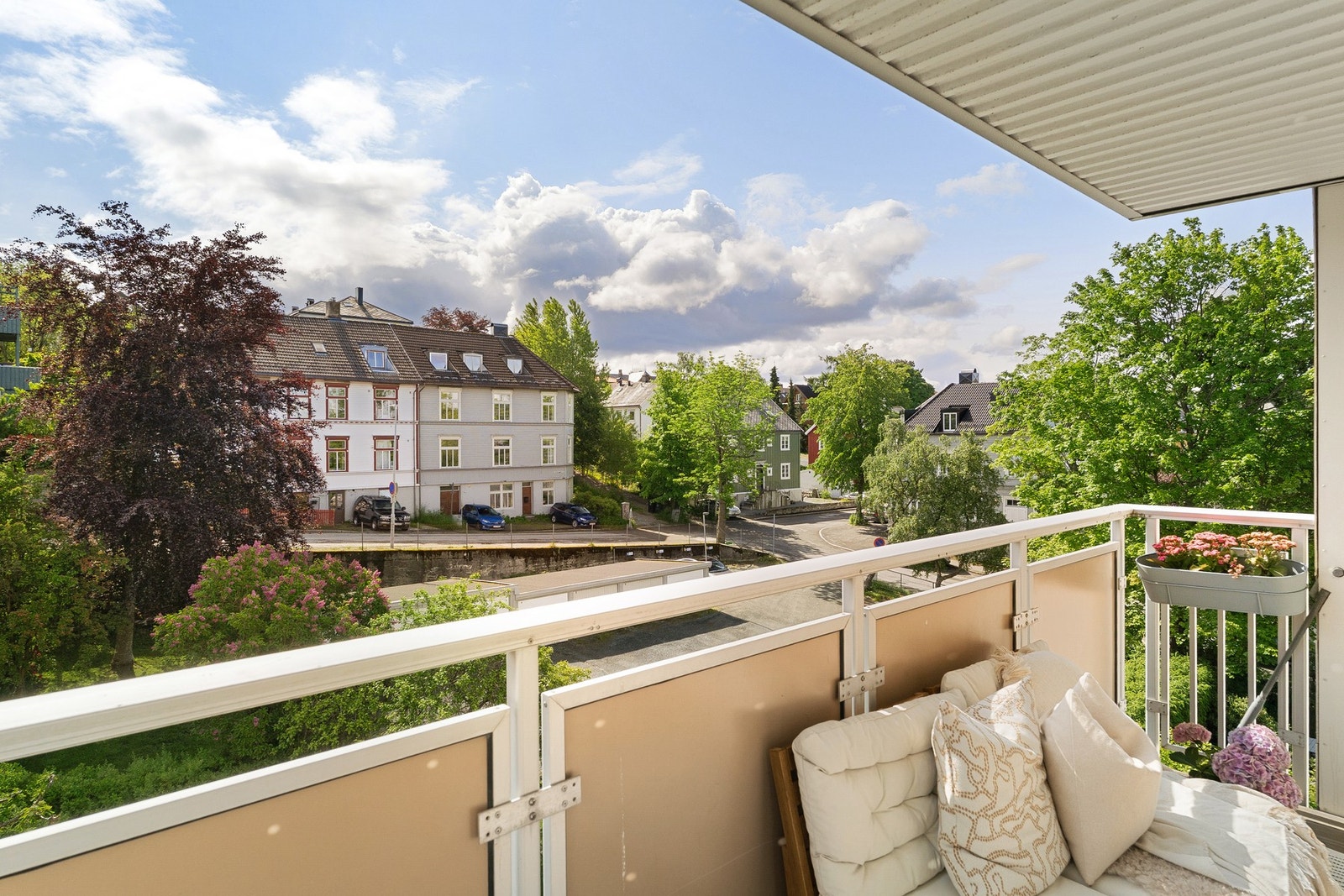 Flott utsikt fra balkongen. Galleribilde