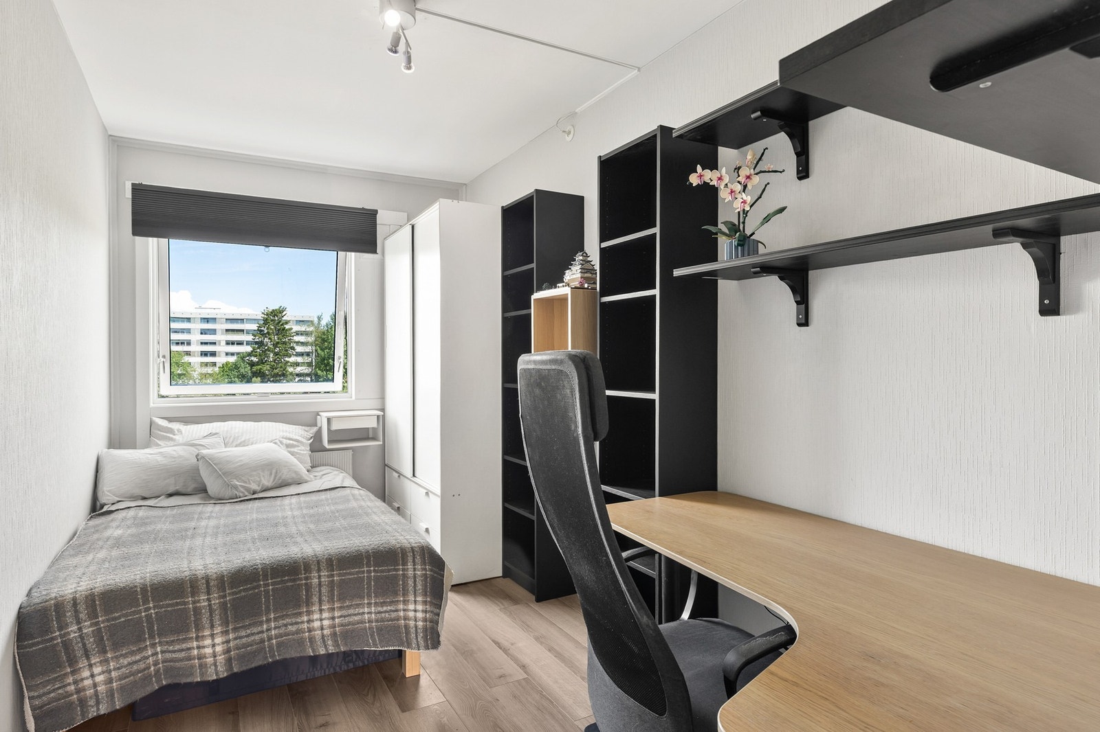 Perfekt som barnerom, gjesterom eller hjemmekontor. Galleribilde
