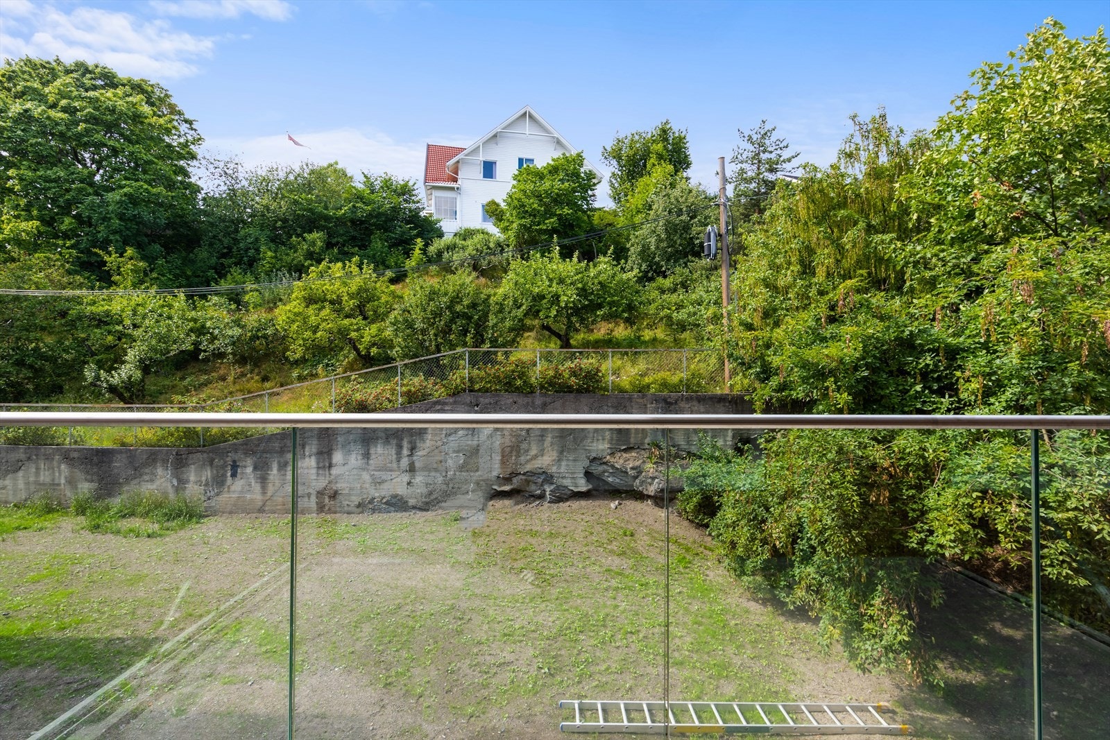 Utsyn fra balkong Galleribilde