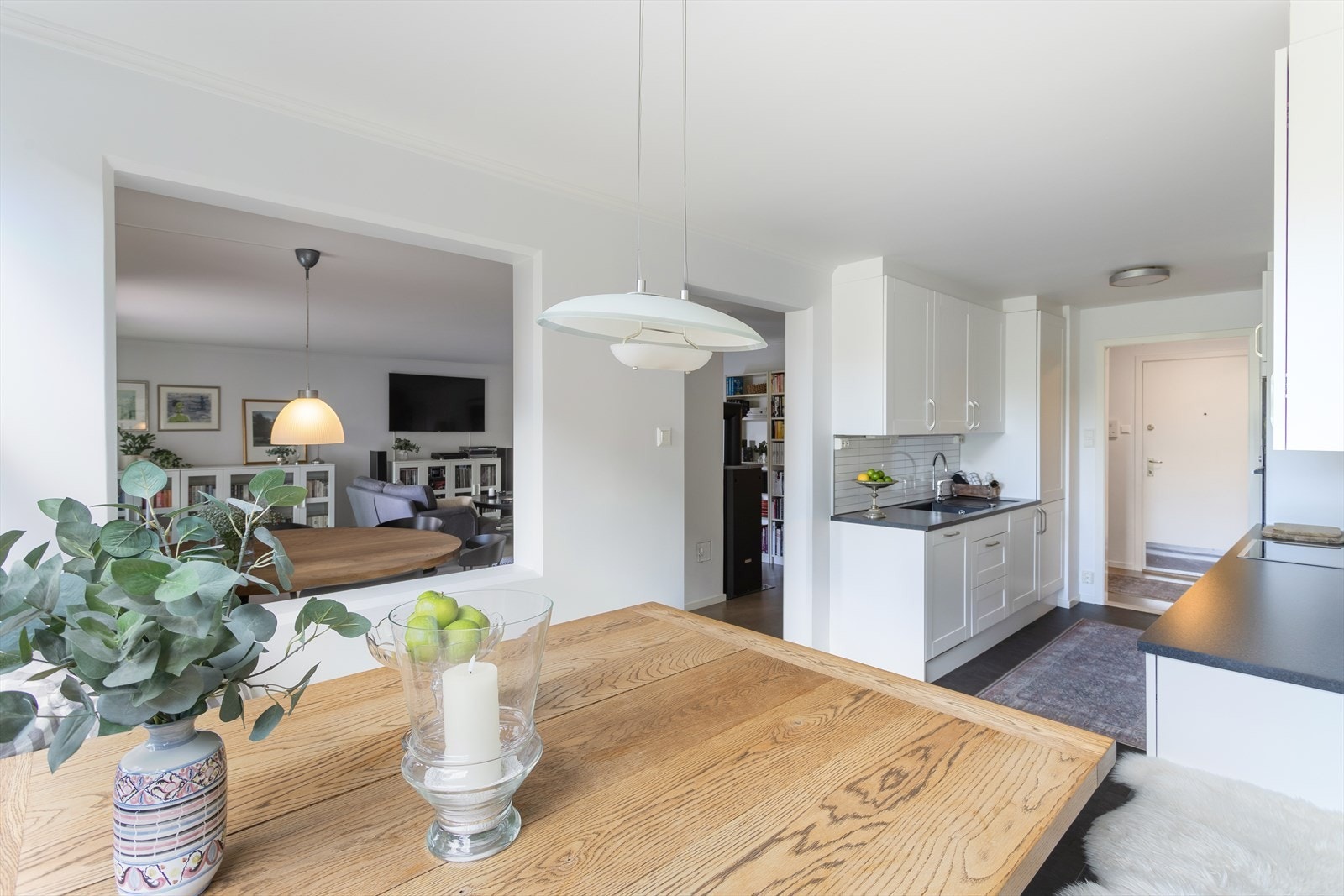 Kjøkkenet og stuen har en optimal og unik planløsning. Galleribilde