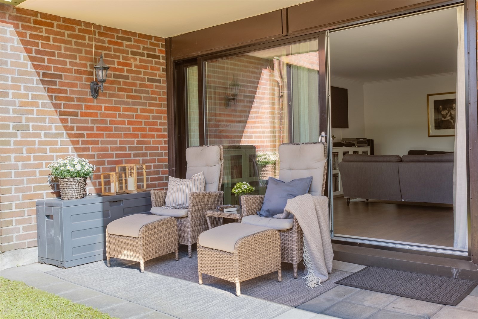 Med skyvedørsløsning kan man fylle stuen med frisk sommerbris. Galleribilde