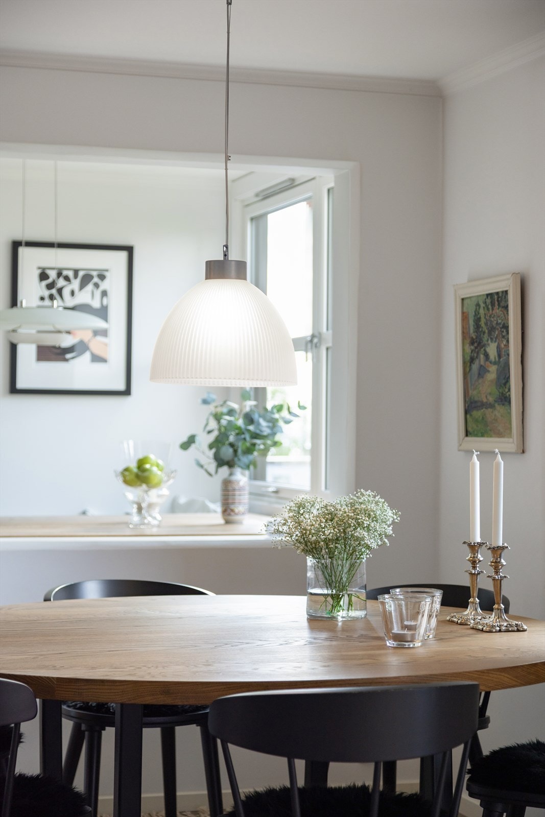 Her kan du enkelt la gjestene være sosiale med både hverandre og kokken. Galleribilde