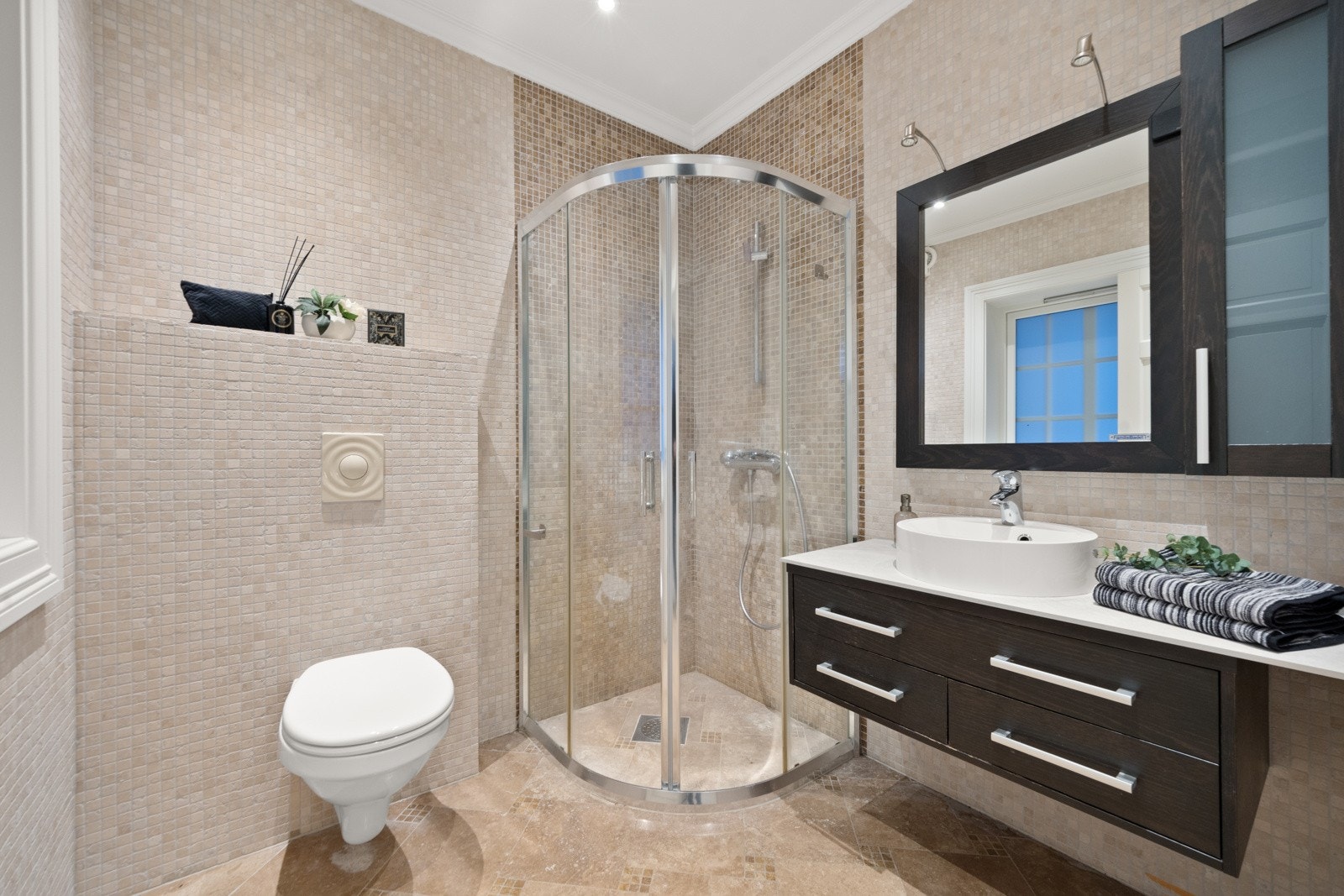 Bad II i hovedetasjen. Galleribilde