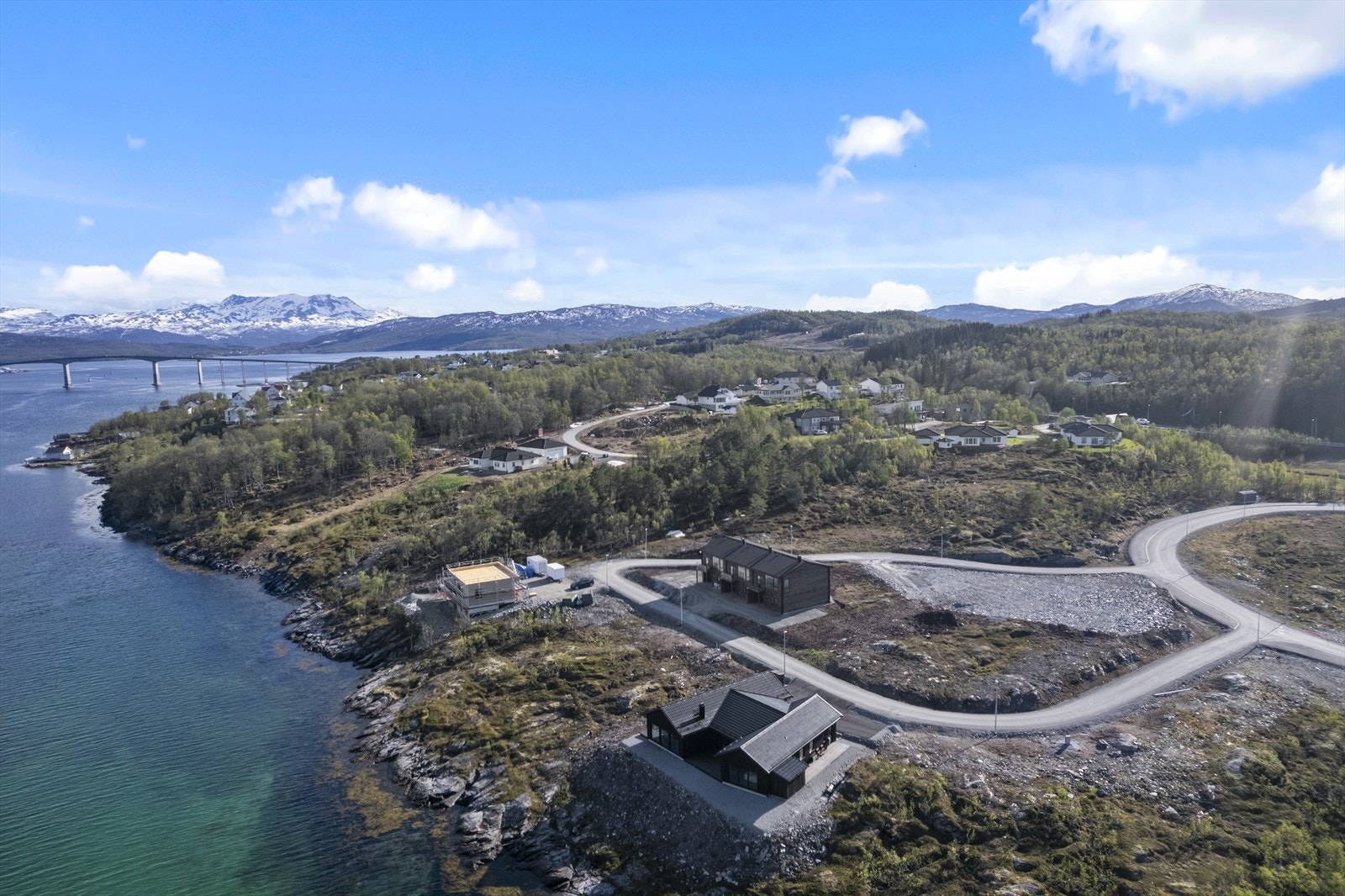 Fra Brenneset er det bare 2 minutters kjøretur til Silsand. Galleribilde