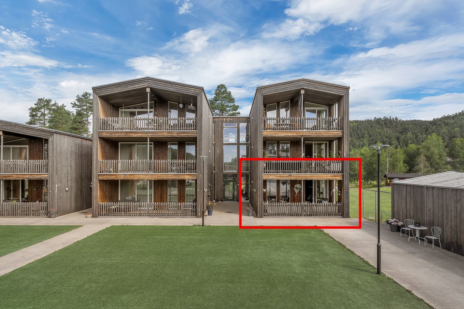 Smakfull leilighet i 1. etasje med livsløpsstandard. Galleribilde