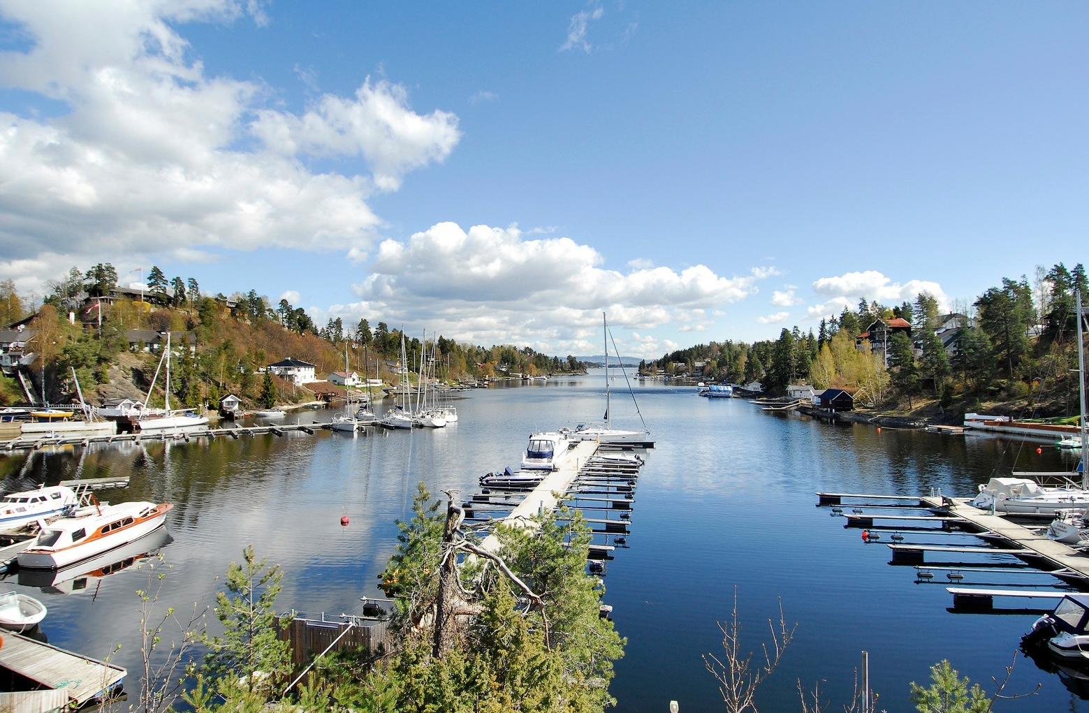 Tinglyst rett til båtplass i Halsbukta Galleribilde