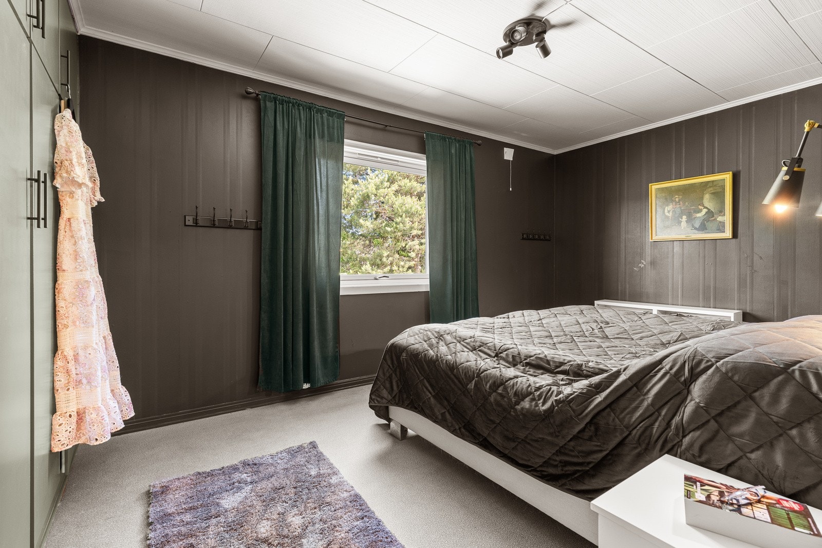 Hovedsoverommet er på ca. 15,5 kvm. Galleribilde