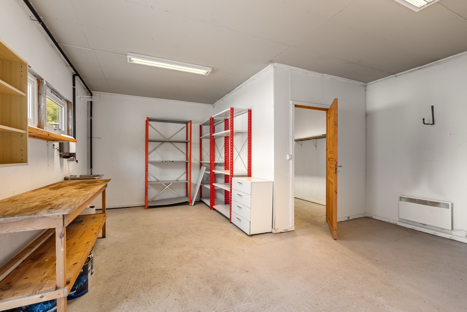 Rikelig med lagringsarealer. Leie ut eller benytte alt selv? Galleribilde