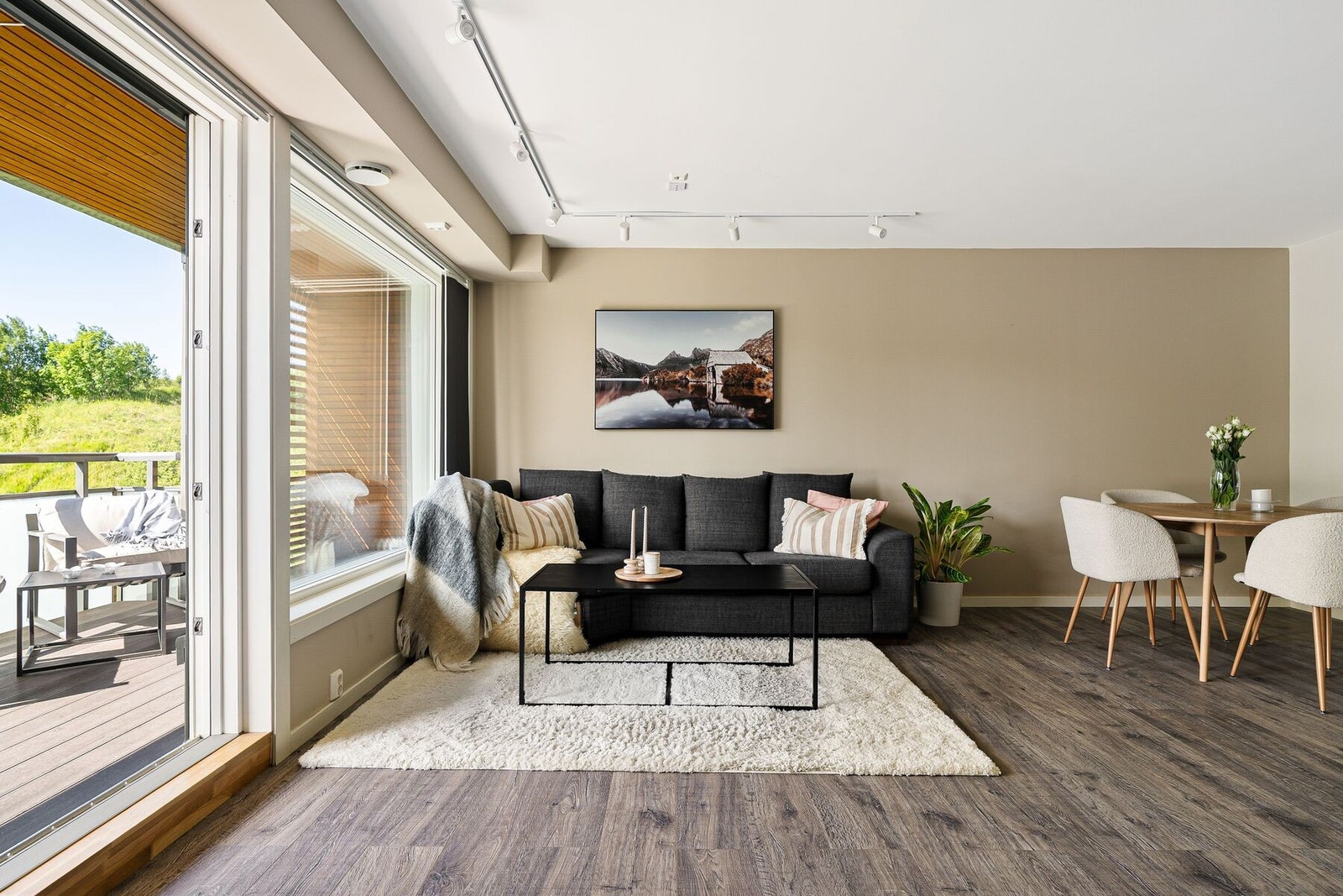 Velkommen hjem til Romolslia 23A! Galleribilde