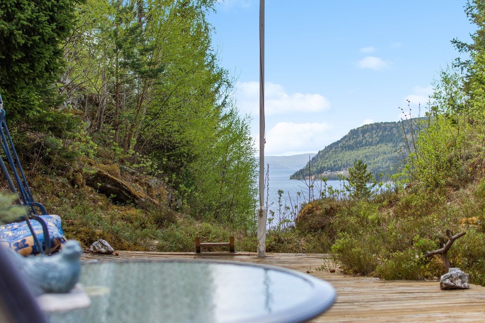 Flott utsikt mot sjøen. Galleribilde