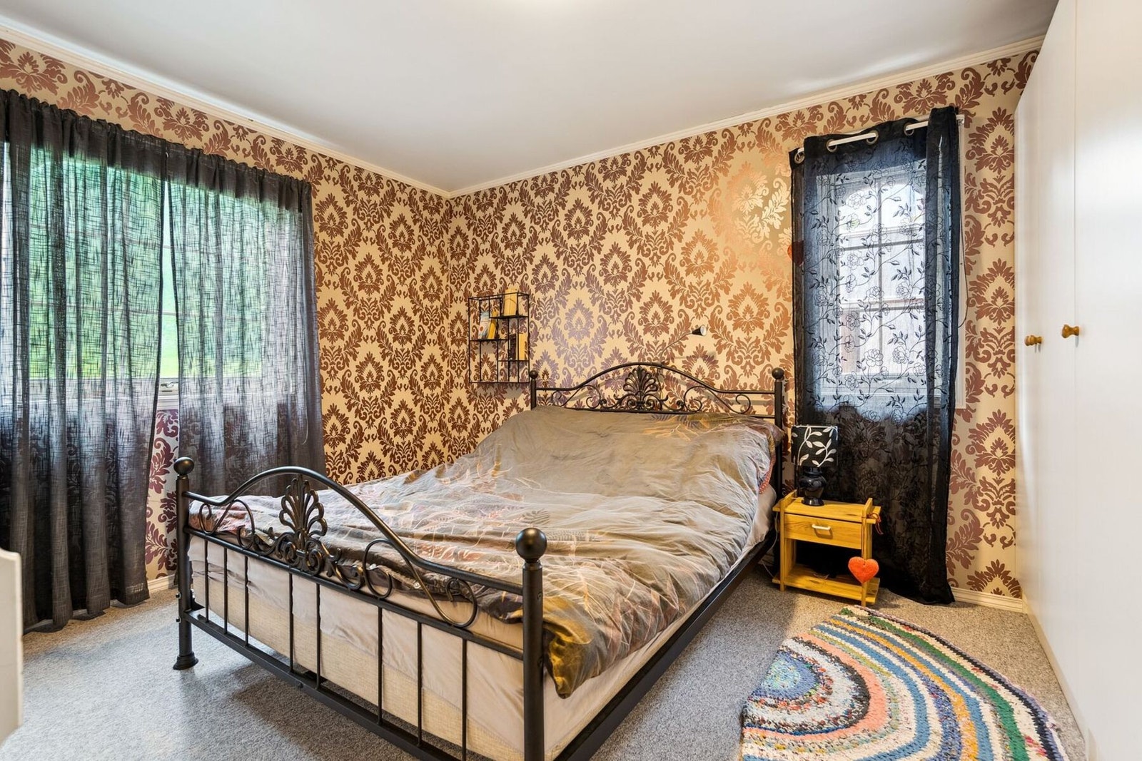 Hovedsoverom med garderobe Galleribilde