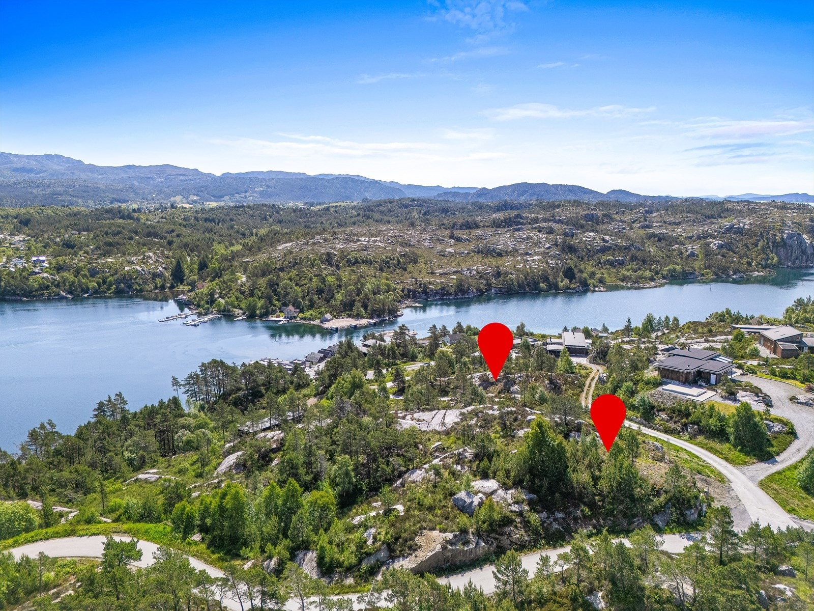 2+2 tomter tilsalgs i markert område Galleribilde