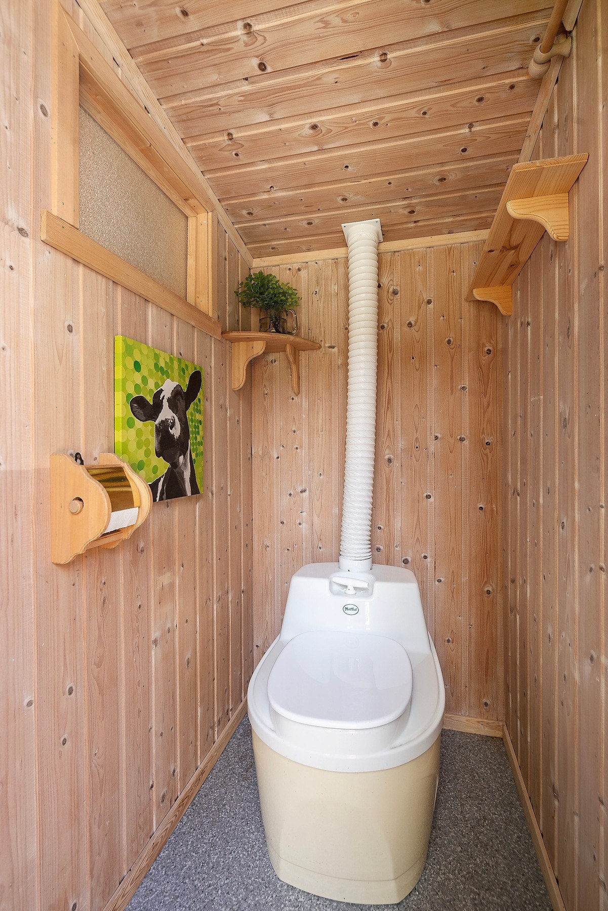 Løsningen gir god komfort til både hytteeier og gjester, og fungerer utmerket for sesongbruk. Galleribilde