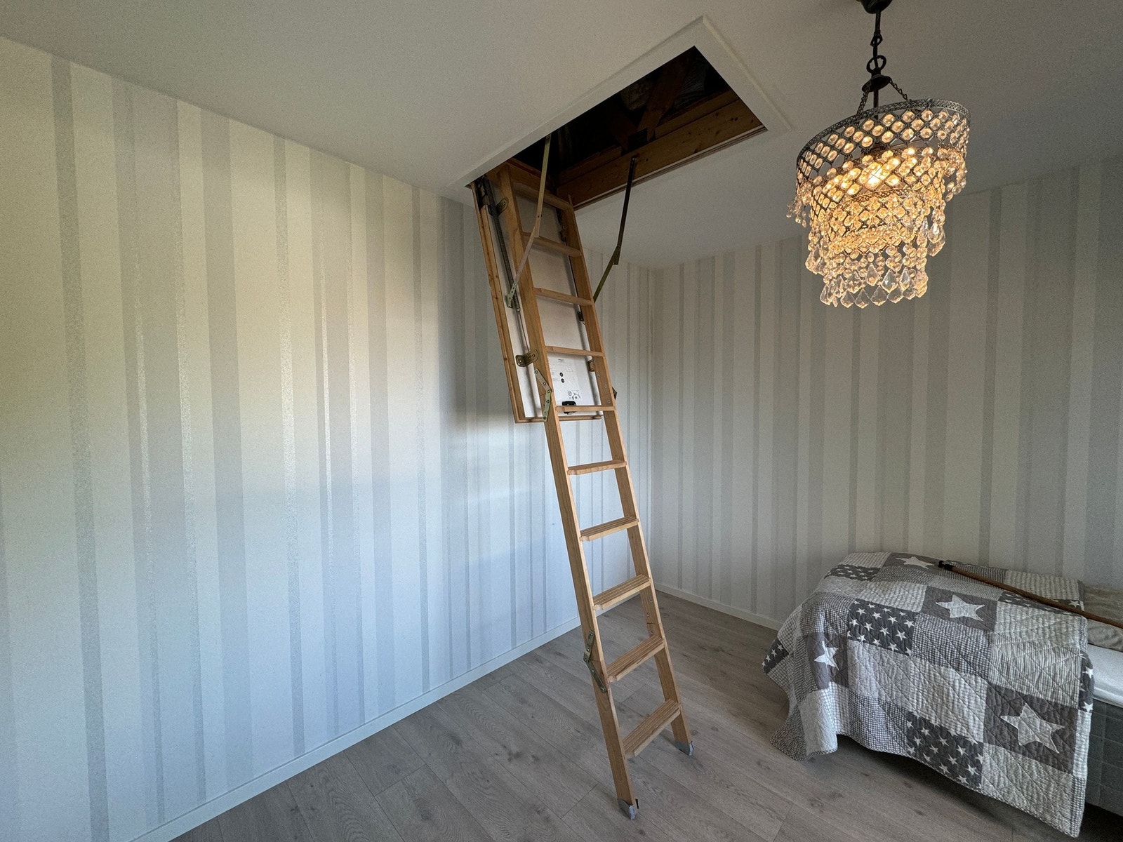 Lagringsloft ved Soverom 3 Galleribilde