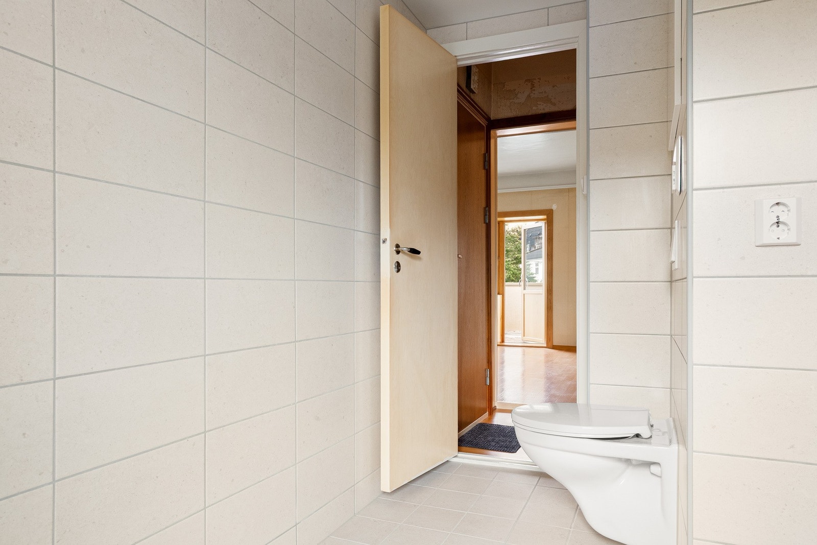 I 2024 startet borettslaget en omfattende rehabilitering av rør og våtrom. Badet ble da betydelig oppgradert Galleribilde