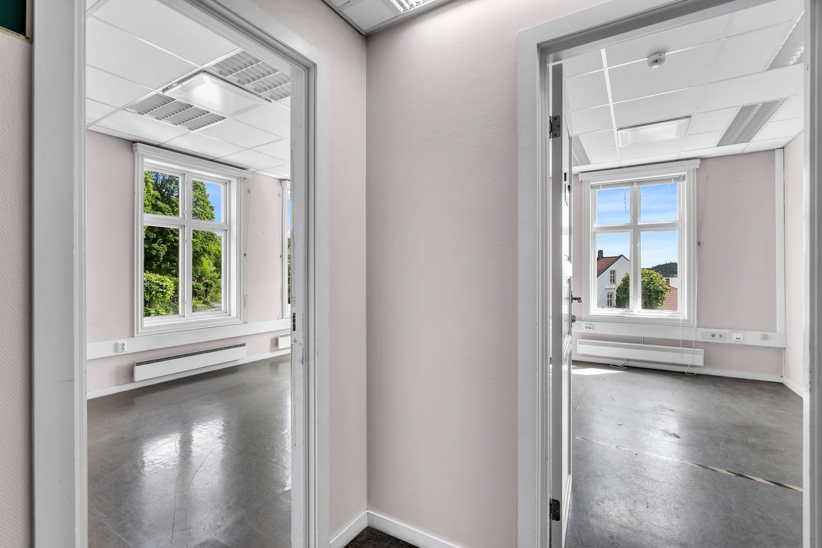 Boligen har gjennomgått omfattende oppgraderinger og vedlikehold som sikrer en solid teknisk standard. Galleribilde