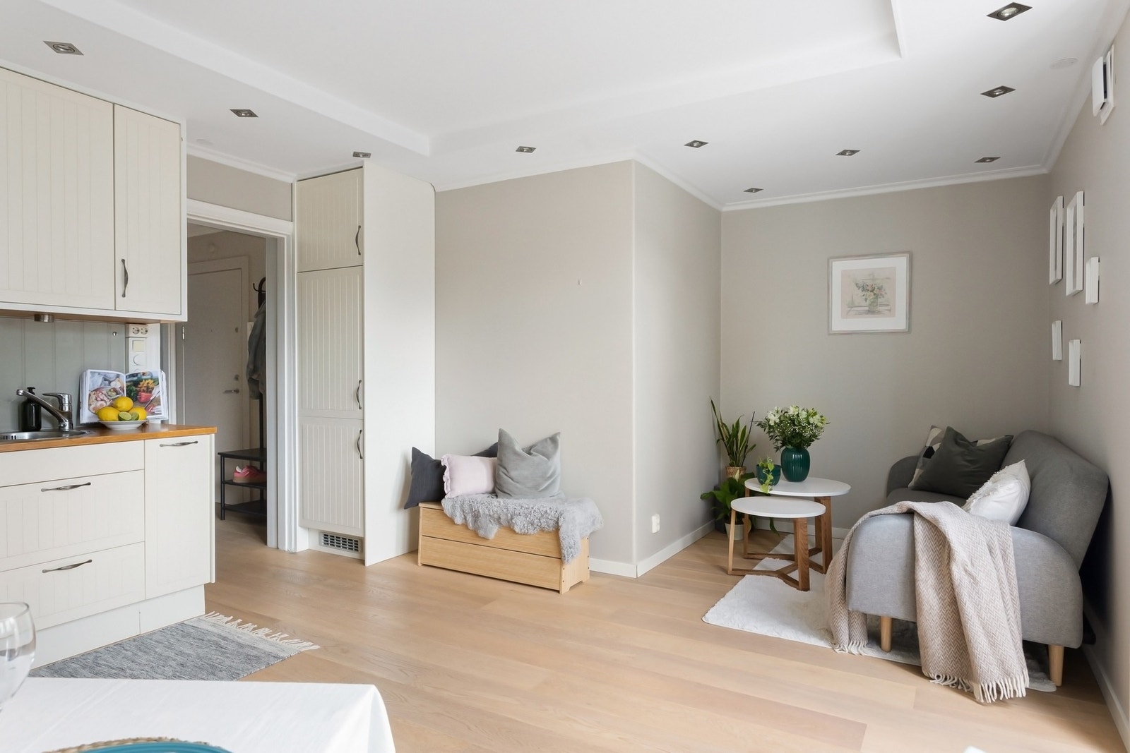 Leiligheten passer ypperlig til deg trenger 2 soverom, vennepar eller utleie av 1 rom. Galleribilde