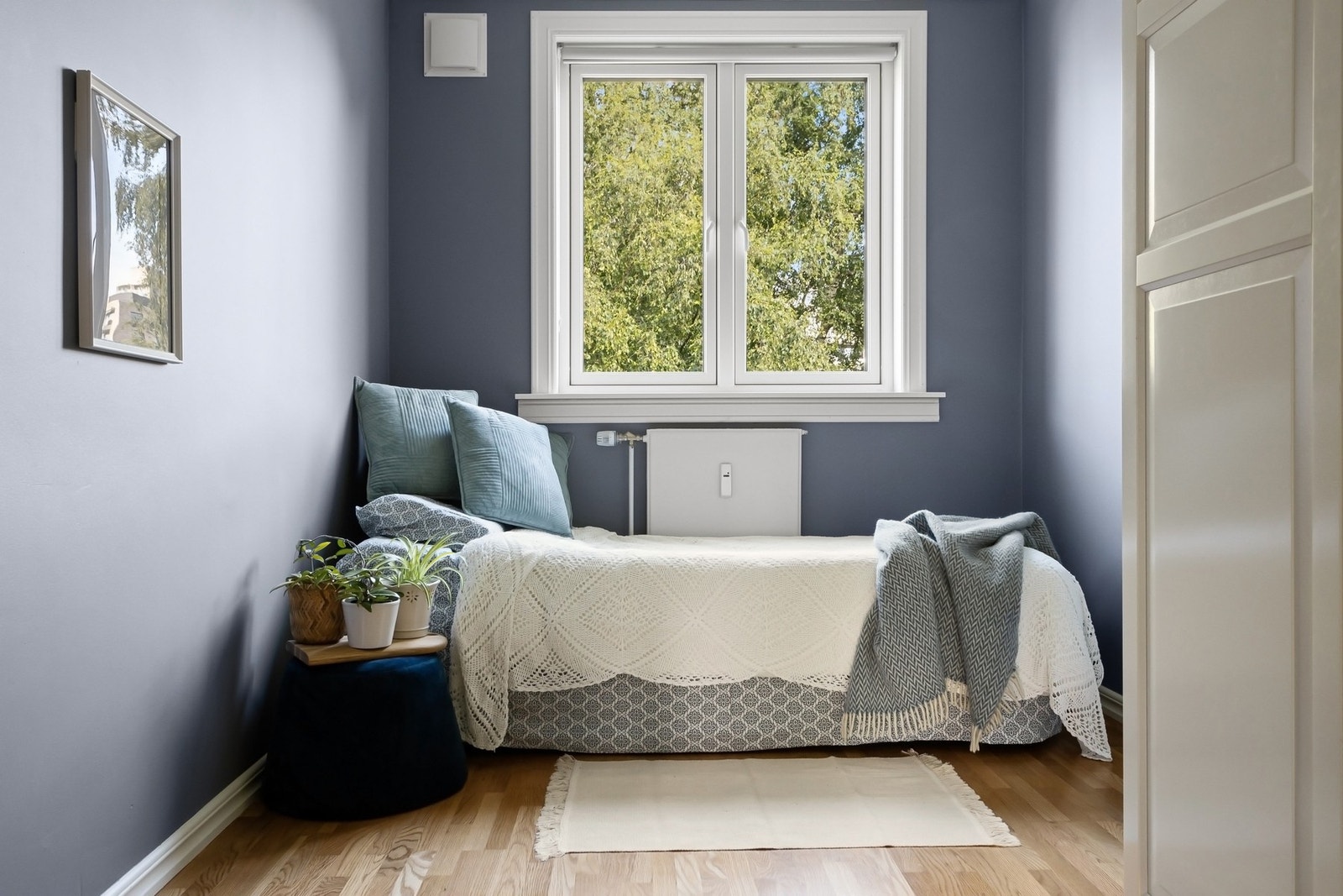 Dagens gjesterom -passer perfekt som barnerom eller kontor. Galleribilde