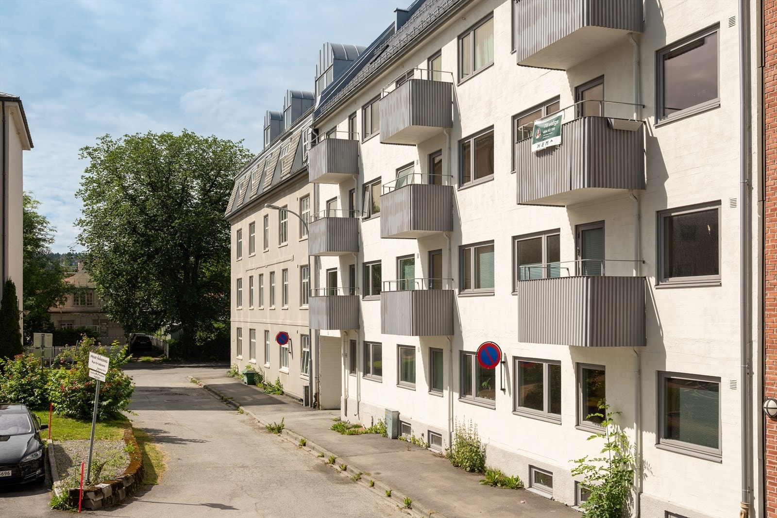 Utskifting av alle vinduer og balkongdører ble gjennomført i 2015/2016. Galleribilde