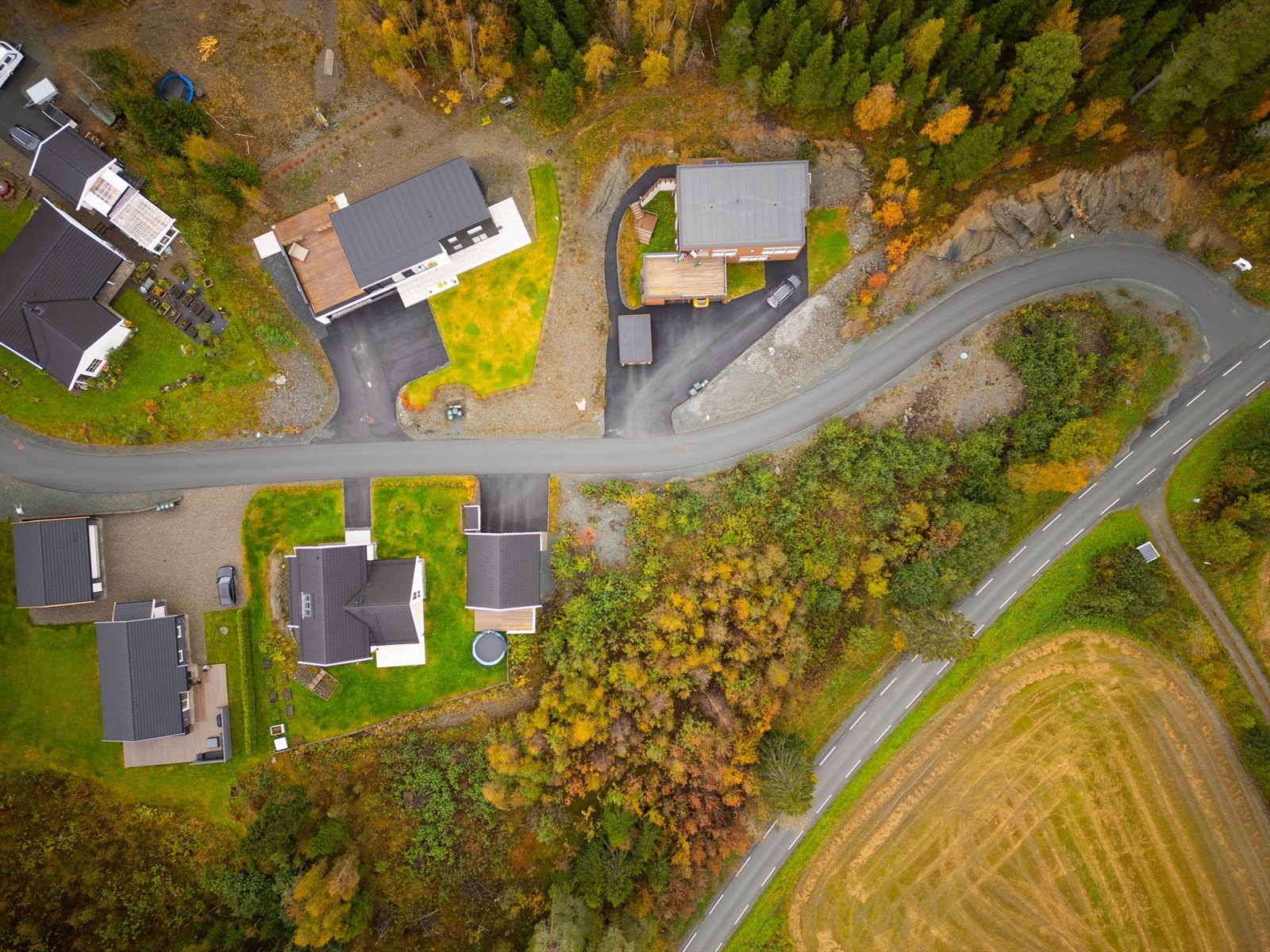 Flott, regulert boligtomt er nå for salg i Fjæremsåsen i Klæbu. Galleribilde