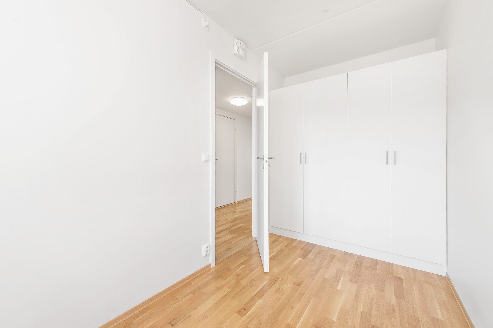 Soverom 2, passer fint til barnerom, gjesterom eller kontor. Galleribilde