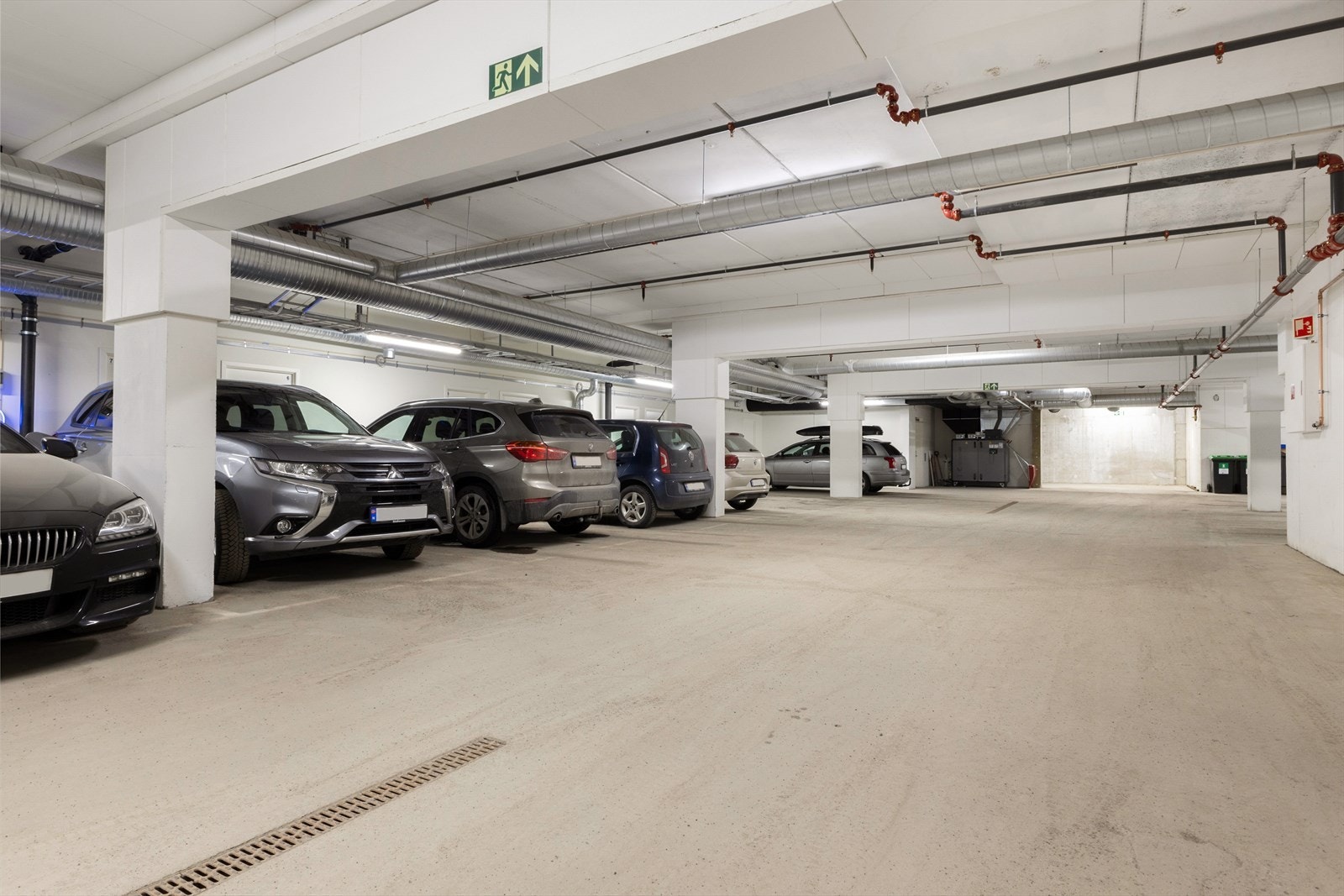 I tillegg er en parkeringsplass i felles parkeringskjeller med elbillader inkludert i kjøpesummen. Galleribilde