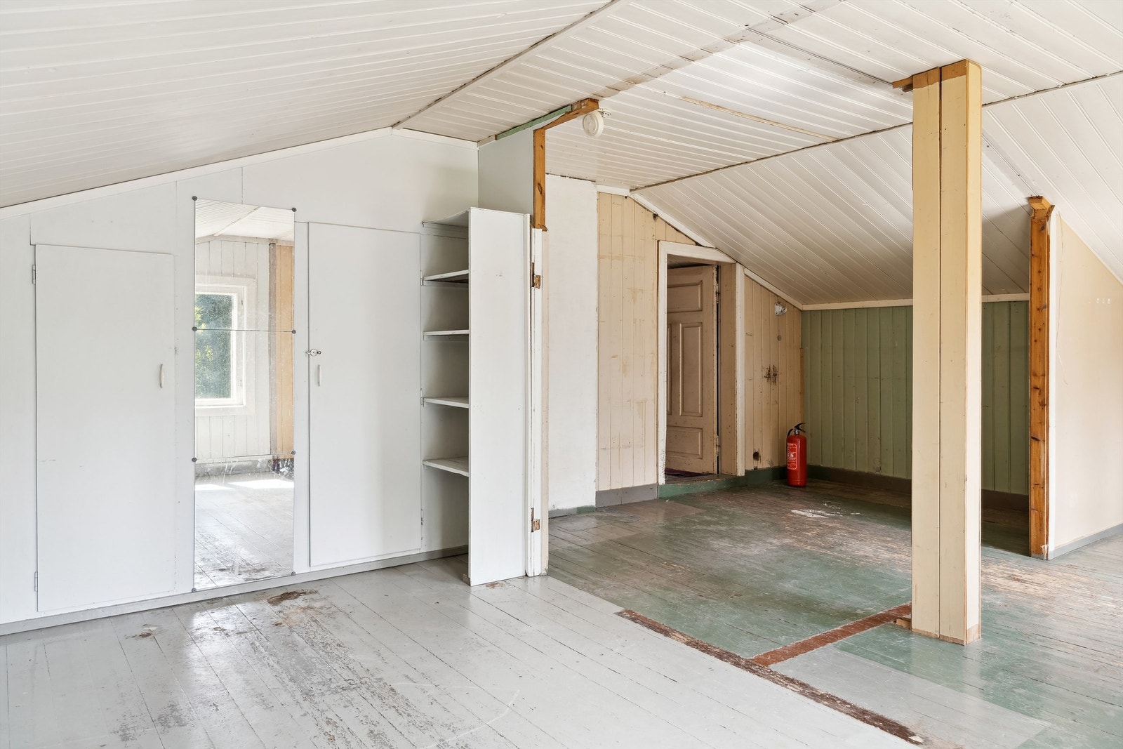 Soverom/stue mot sør 2. etg. Galleribilde