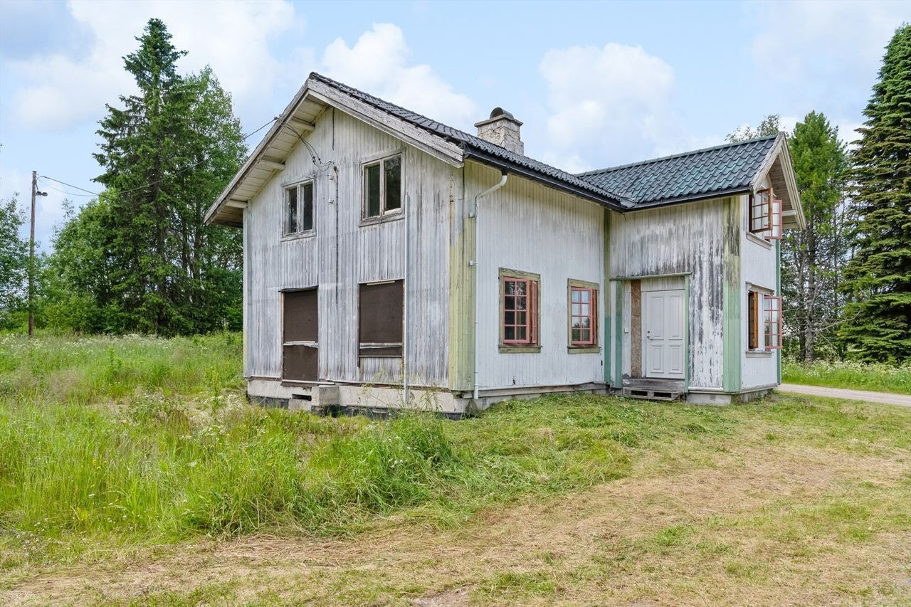 Fasade våningshus sett fra sør-vest Galleribilde