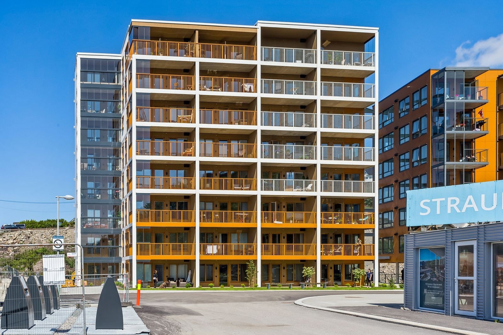Leiligheten ligger i byggets 5.etasje - heis i bygget Galleribilde