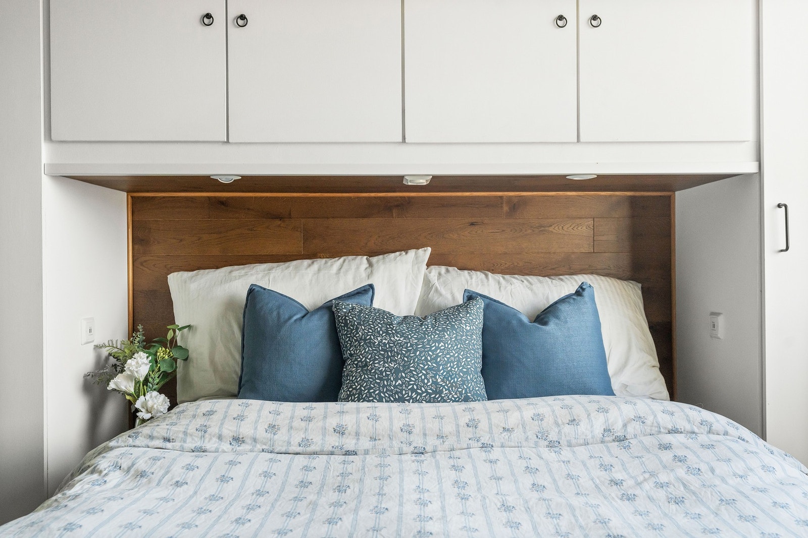 Rommet har godt med lagringsplass. Galleribilde