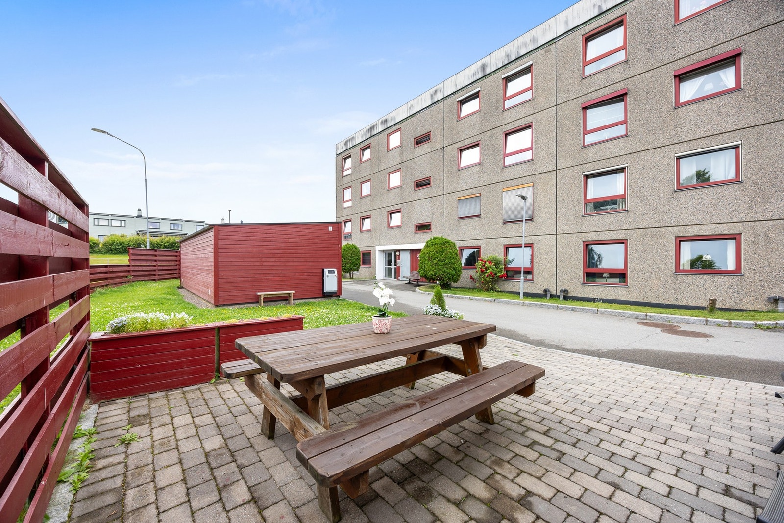 Flott opparbeidet uteareal. Galleribilde