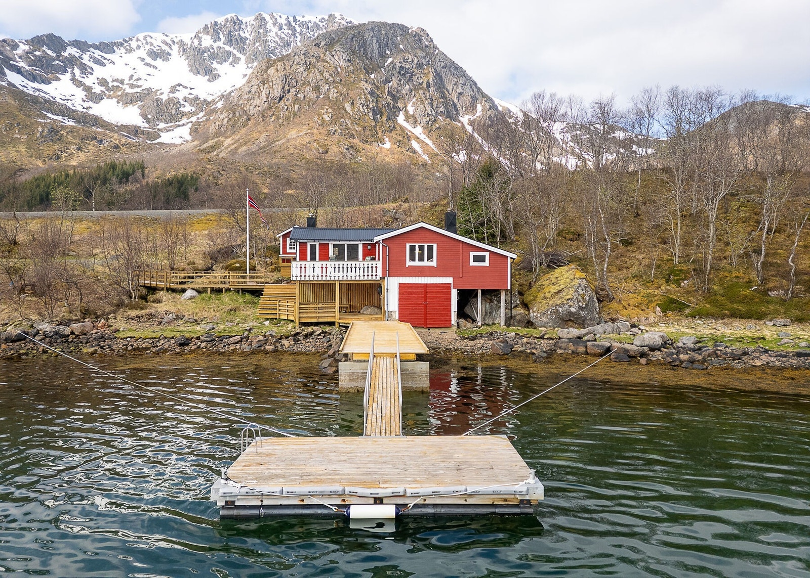 Velkommen til Sminesveien 487 - En sjarmerende fritidseiendom ved sjøen. Galleribilde