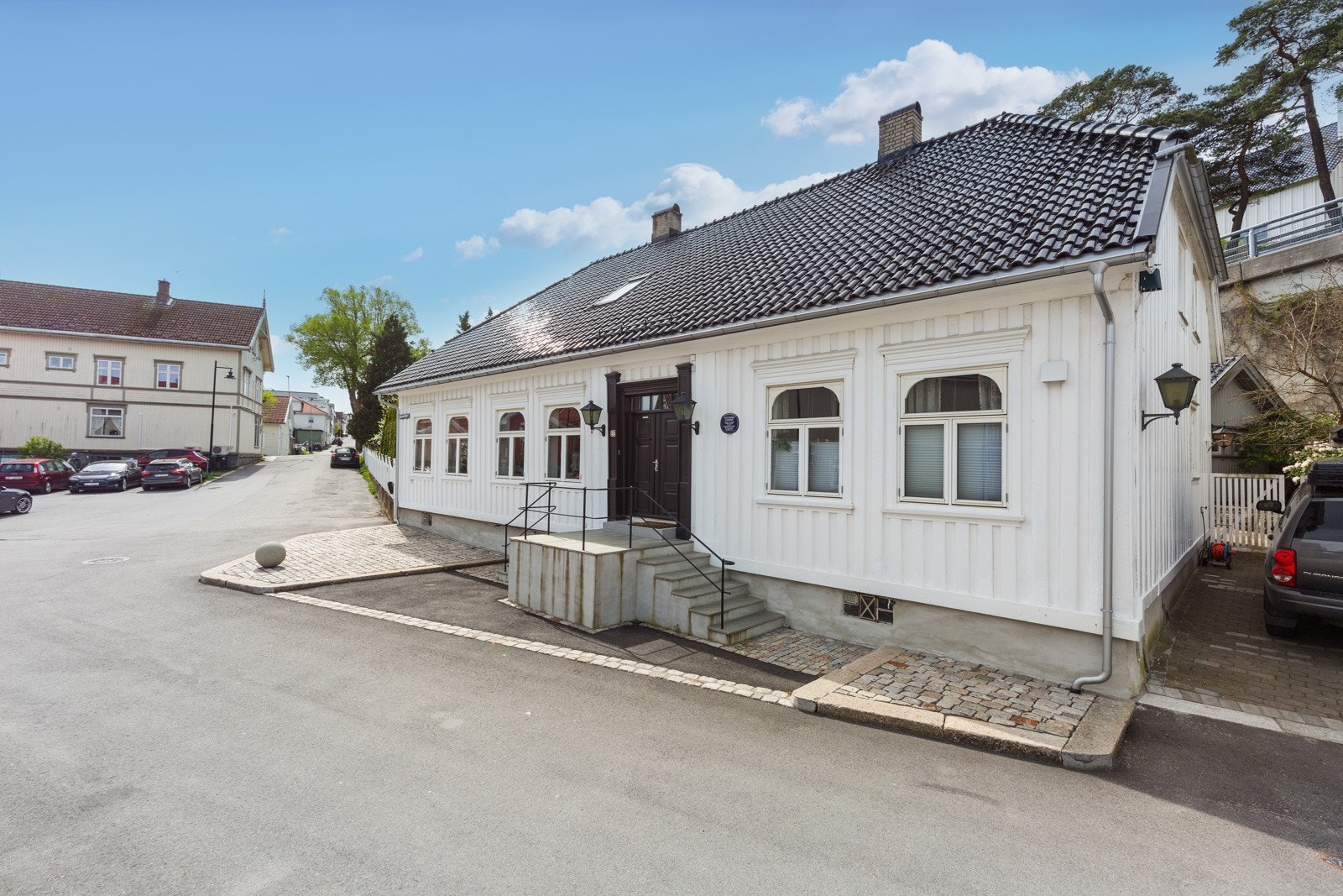 Sjønære, maritime og idylliske omgivelser ved Langesundsundet Galleribilde