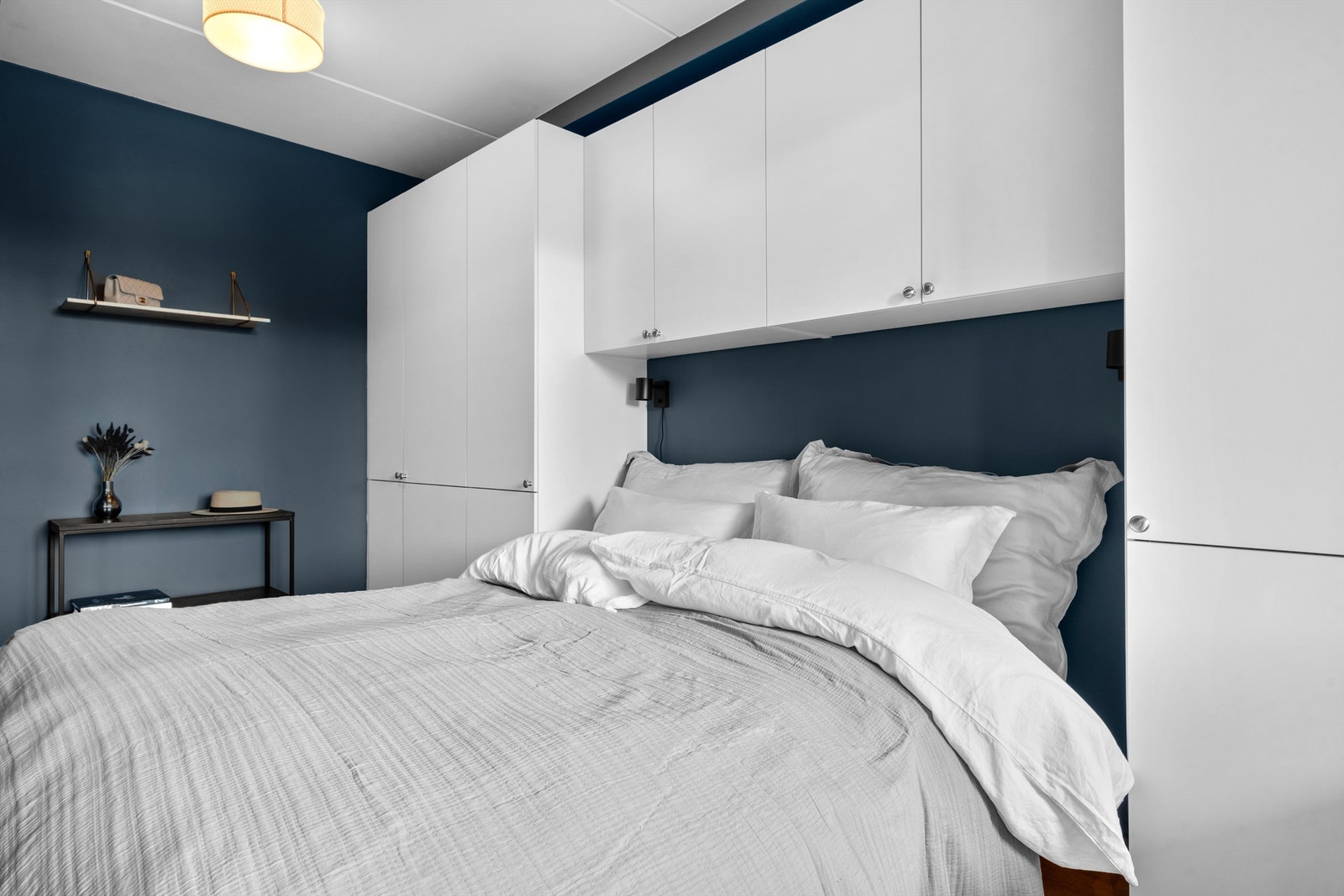 Godt med garderobeskap. Galleribilde