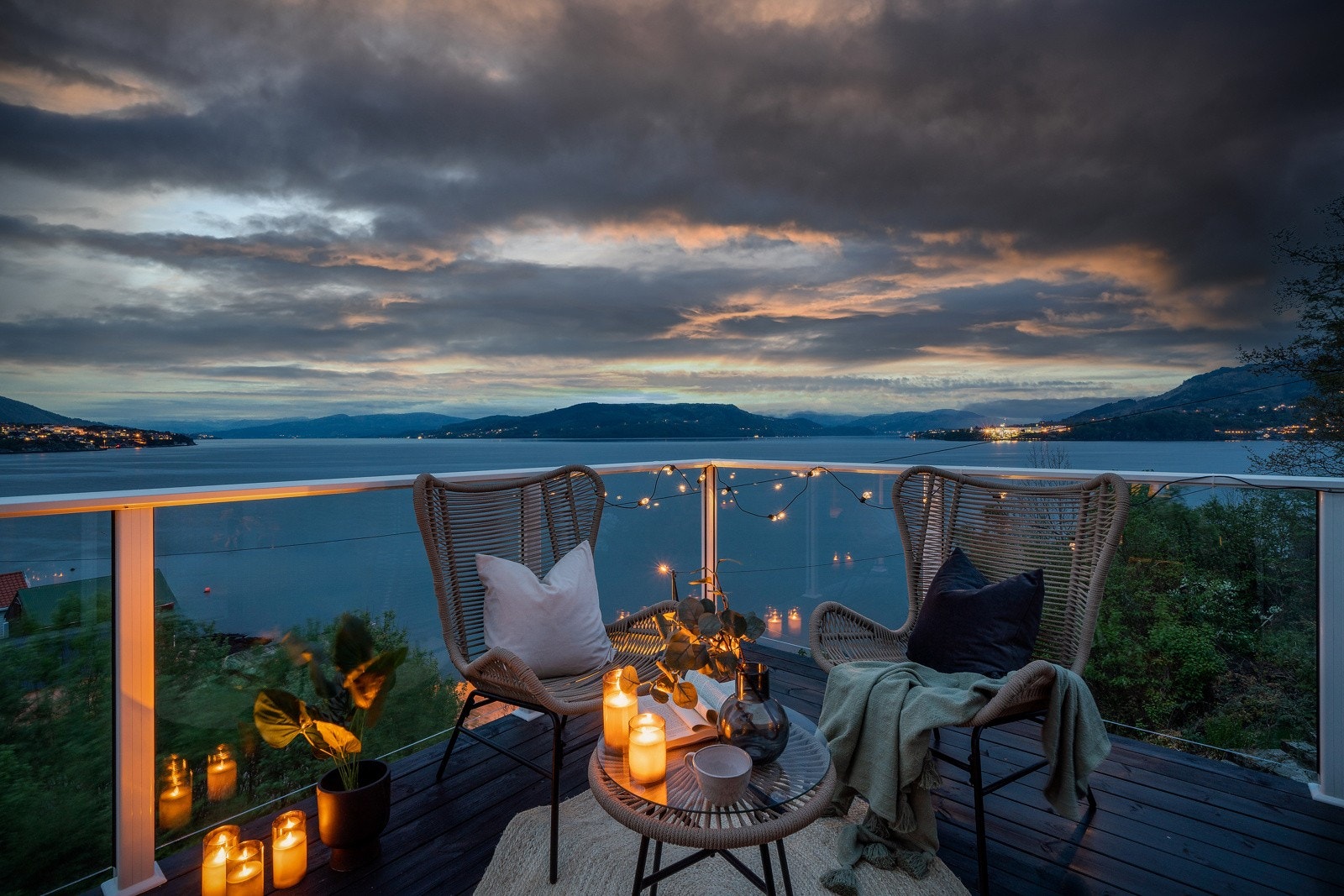 Privatmegleren v/ John Lampe har gleden av å presentere Flatøyvegen 97 Galleribilde