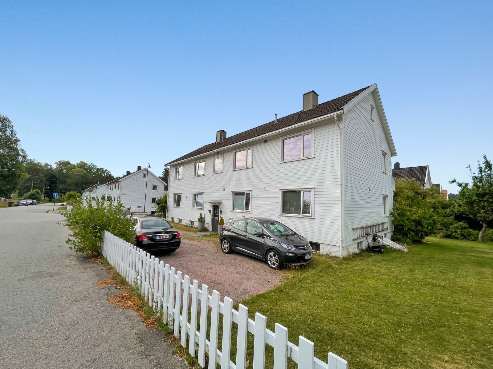 Utleiemegler Sør har gleden av å presentere denne innholdsrike leiligheten på Gimlevang i Kristiansand, i umiddelbar nærhet til UIA. Galleribilde