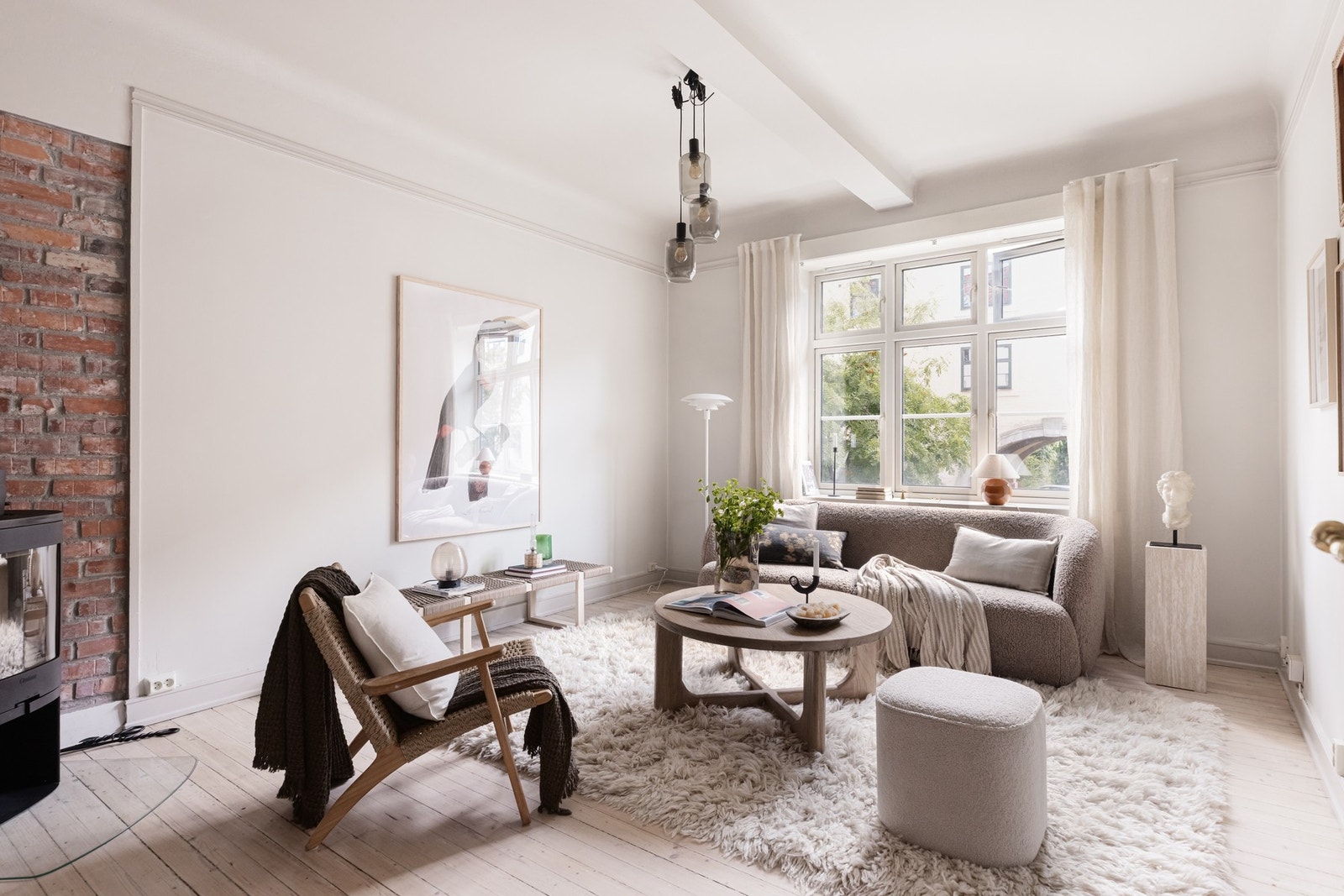 Leiligheten har en flott, gjennomgående planløsning! Galleribilde