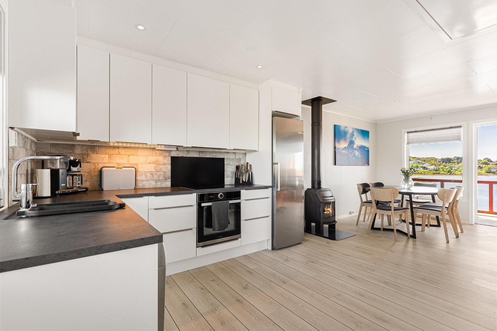 Et kjøkken hvor kokken i huset vil trives Galleribilde