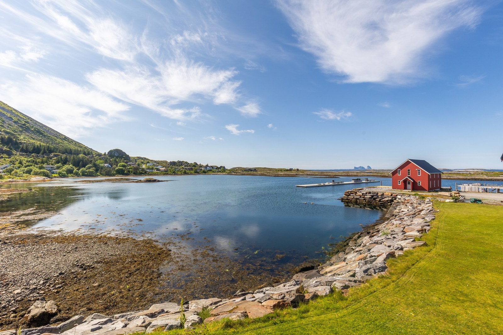 Utsikten fra hagen er upåklagelig Galleribilde